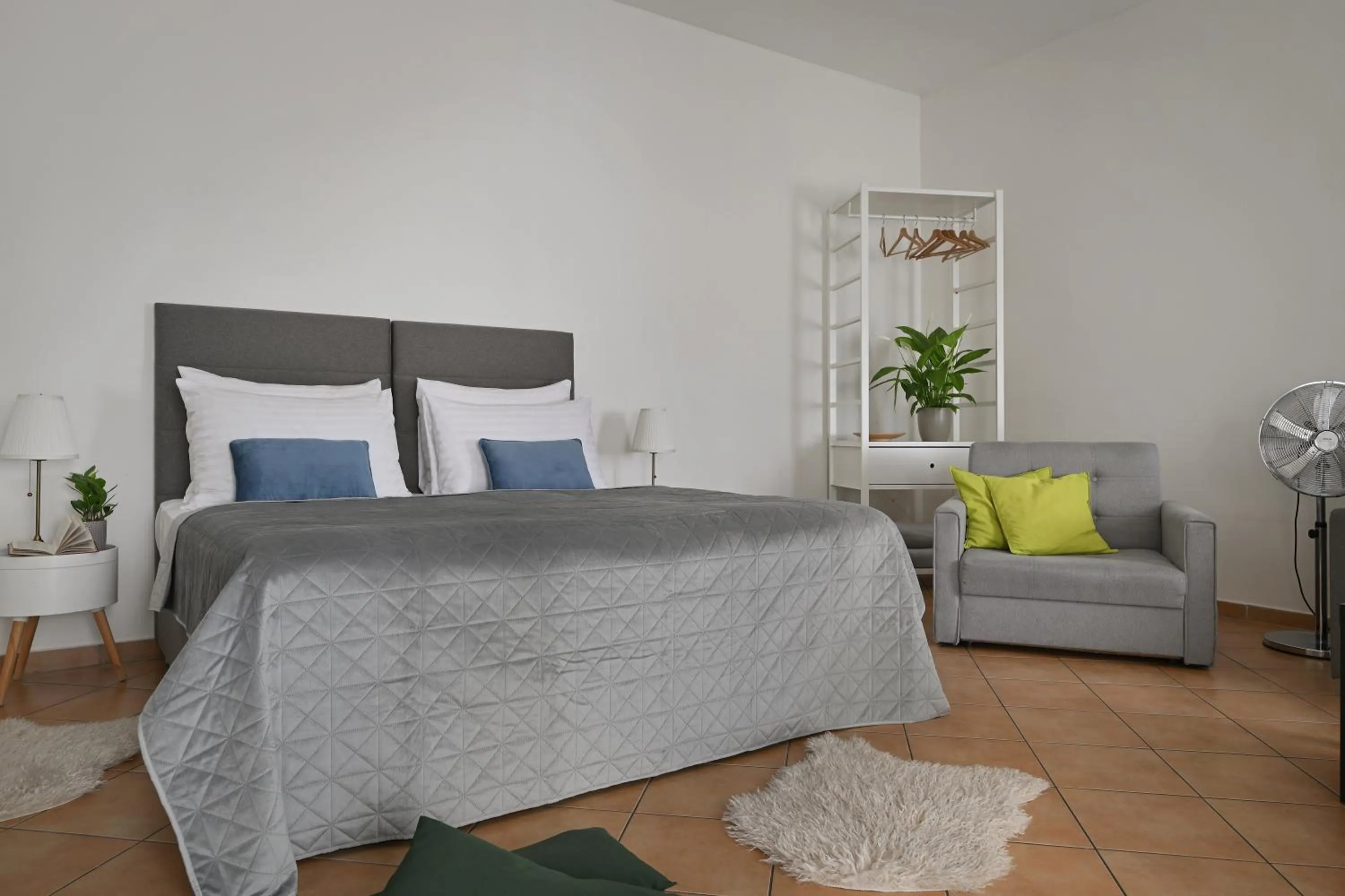 Bed in White Swan Boutique Apartments