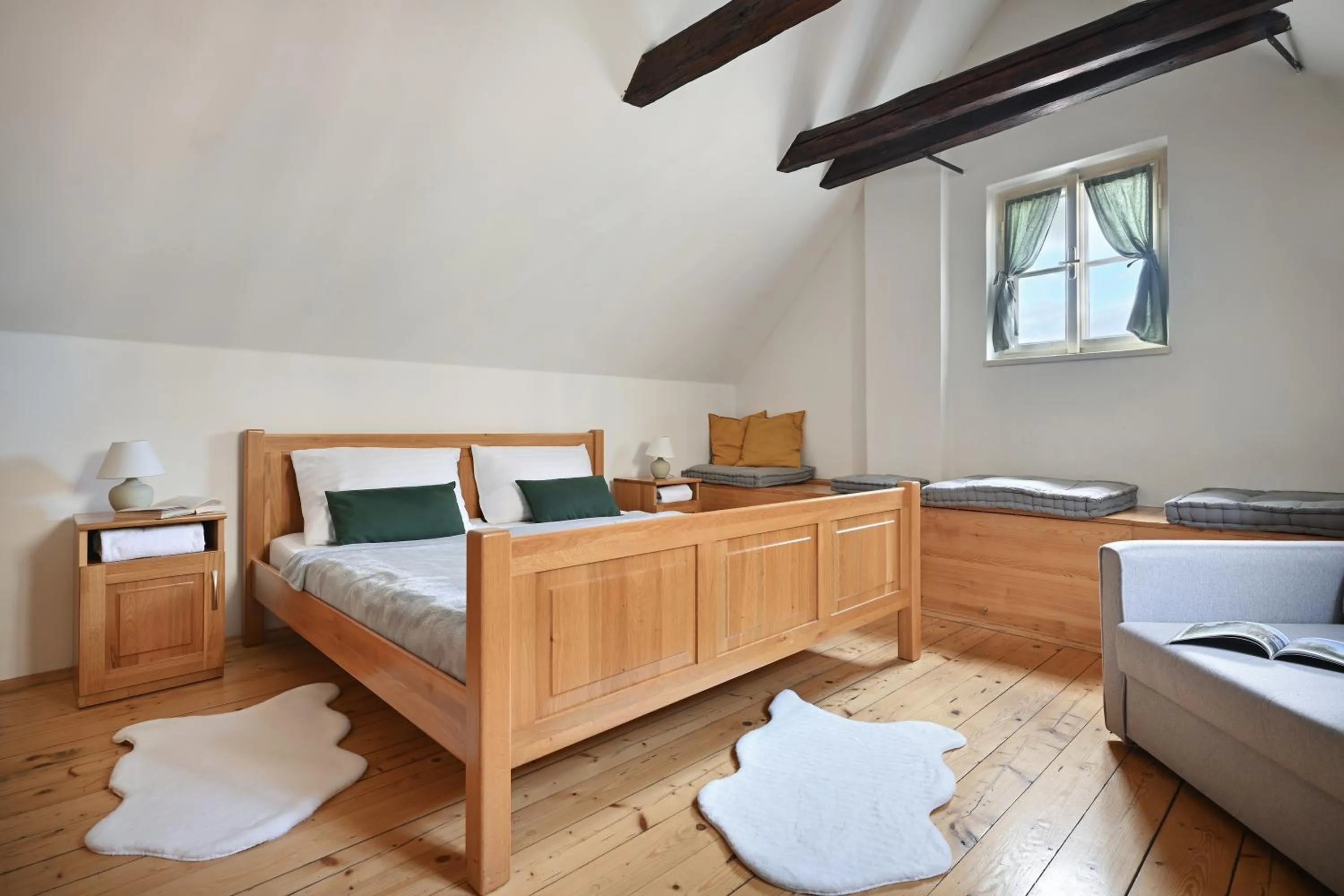 Bed in White Swan Boutique Apartments