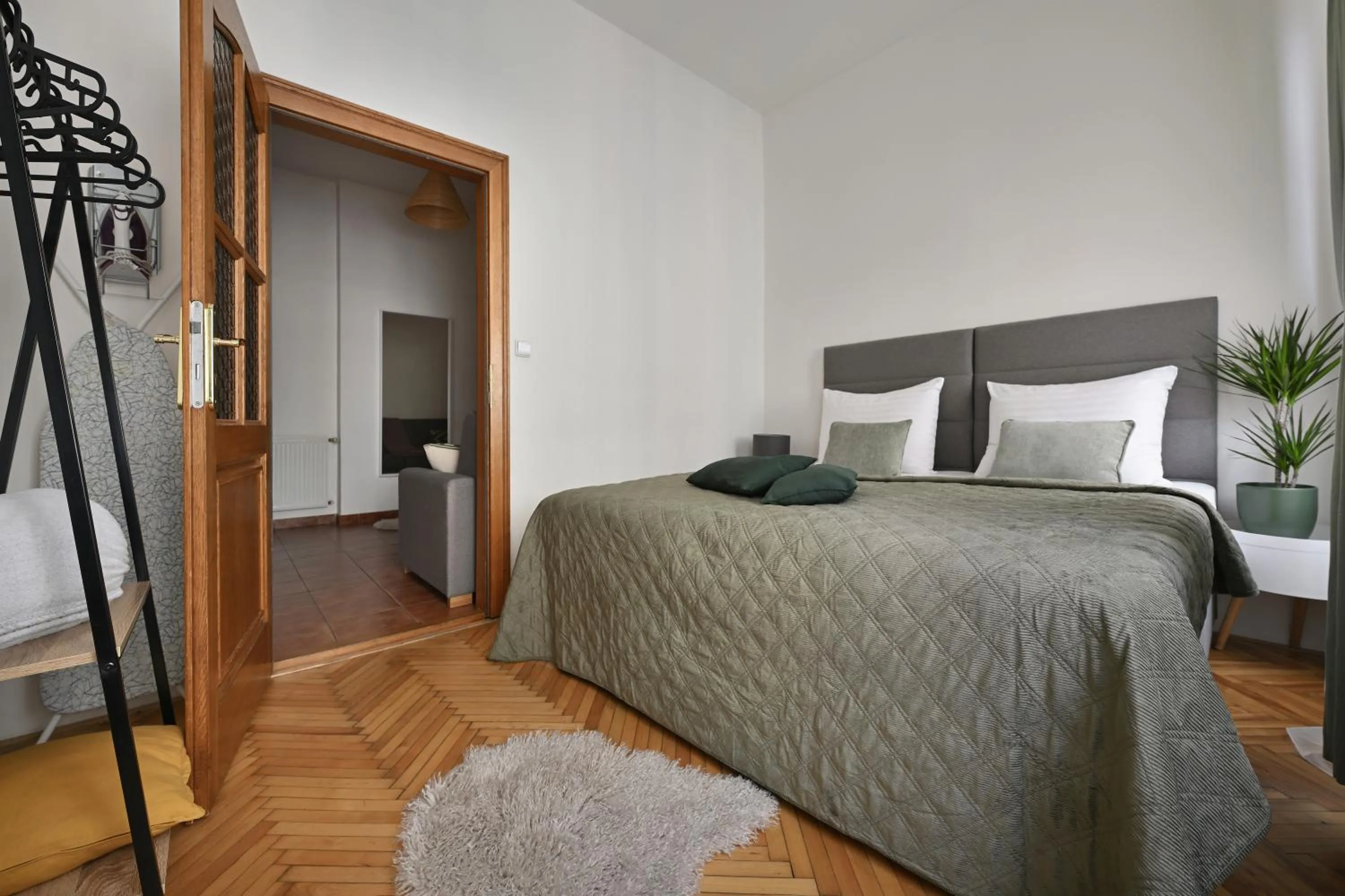 Bed in White Swan Boutique Apartments