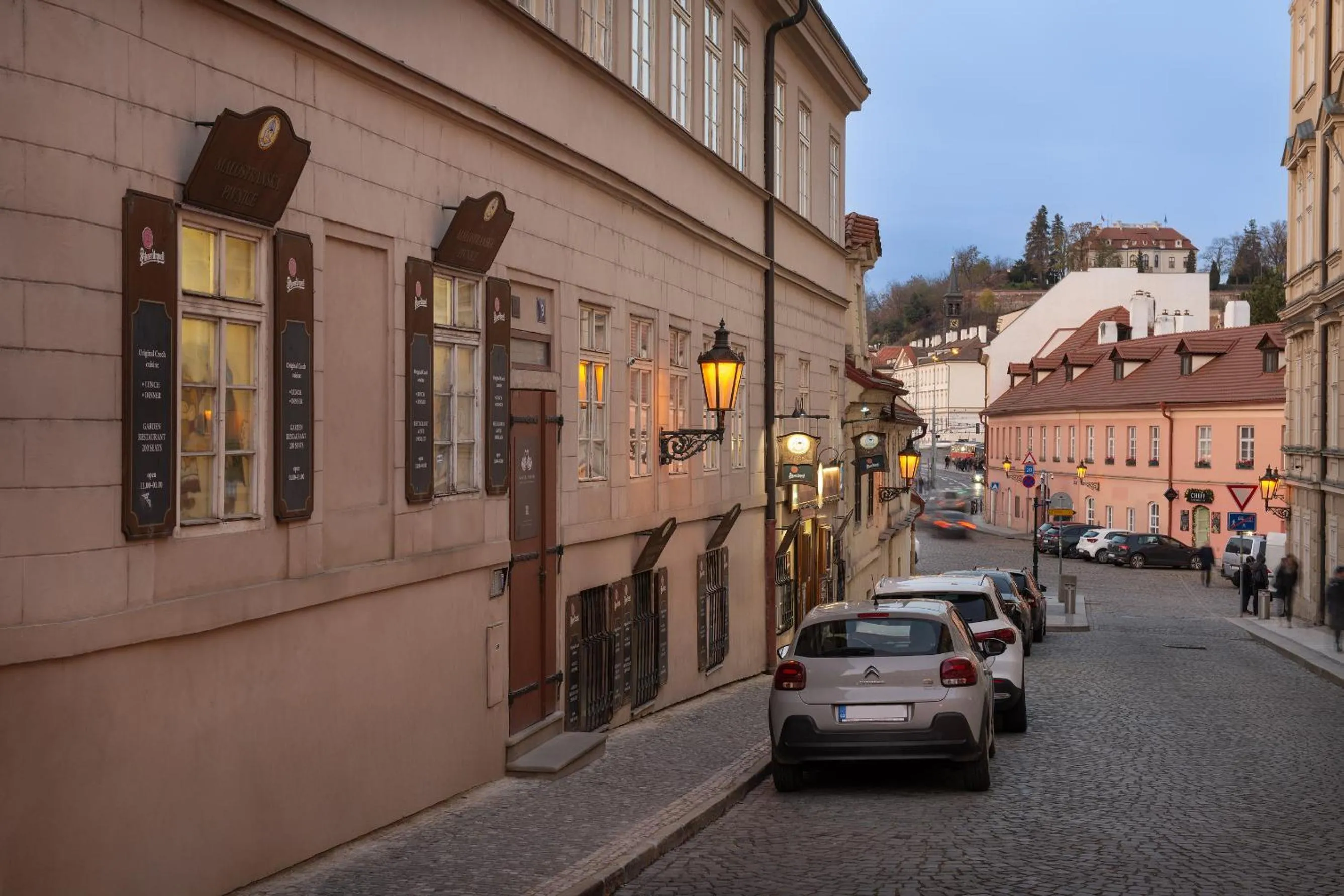 Property building in White Swan Boutique Apartments