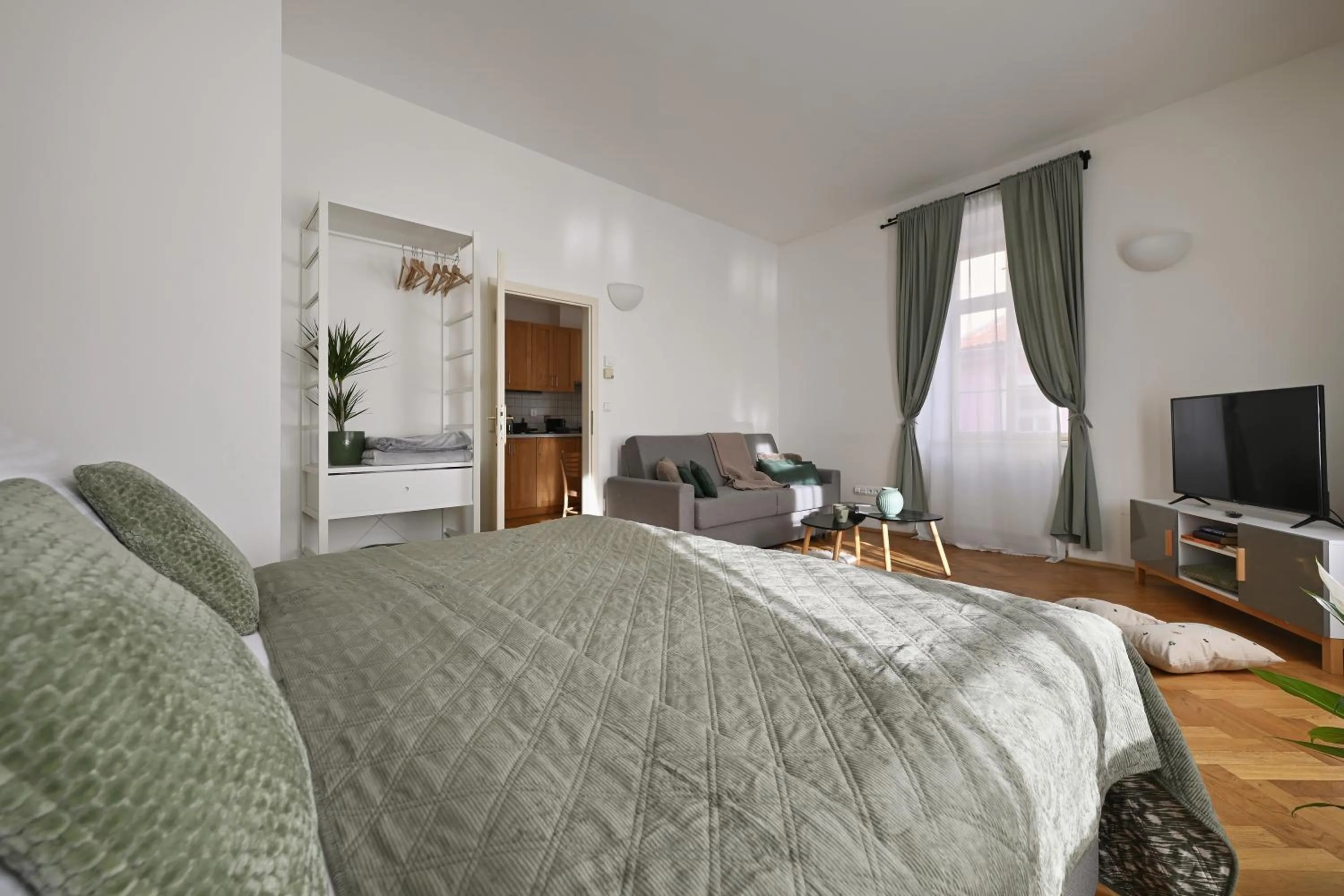 Bed in White Swan Boutique Apartments