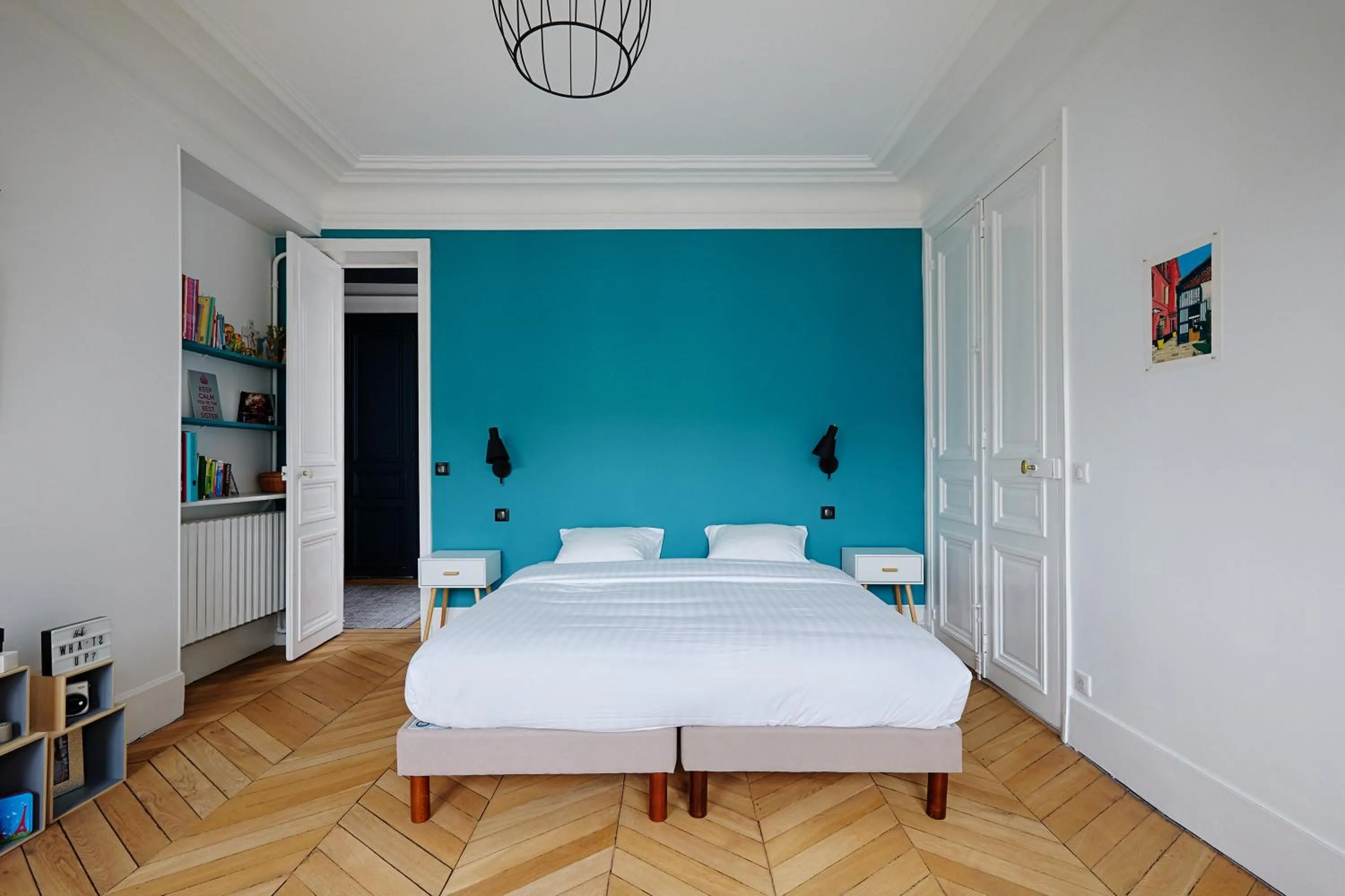 Bedroom, Bed in Veeve - Emerald Exuberance