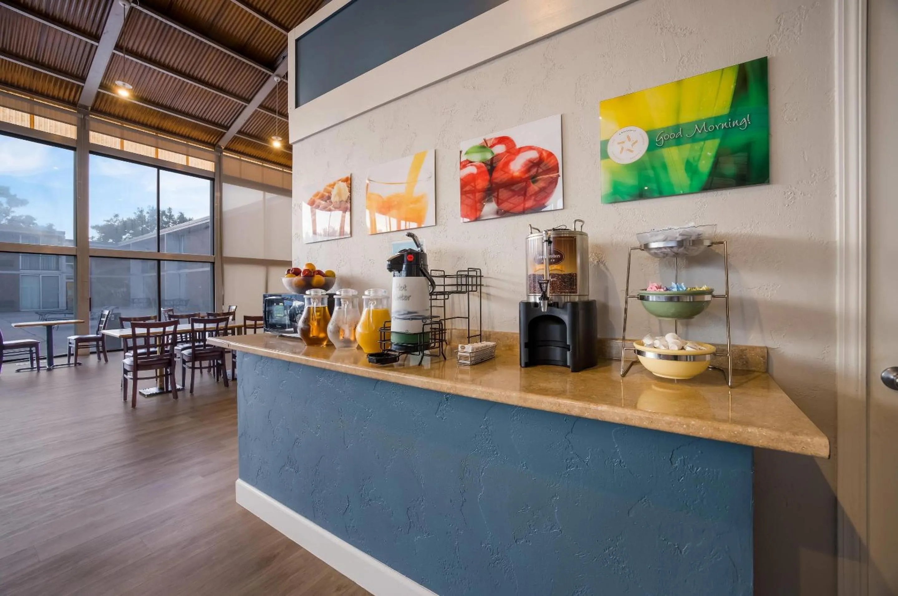 Breakfast in Quality Inn & Suites Canon City