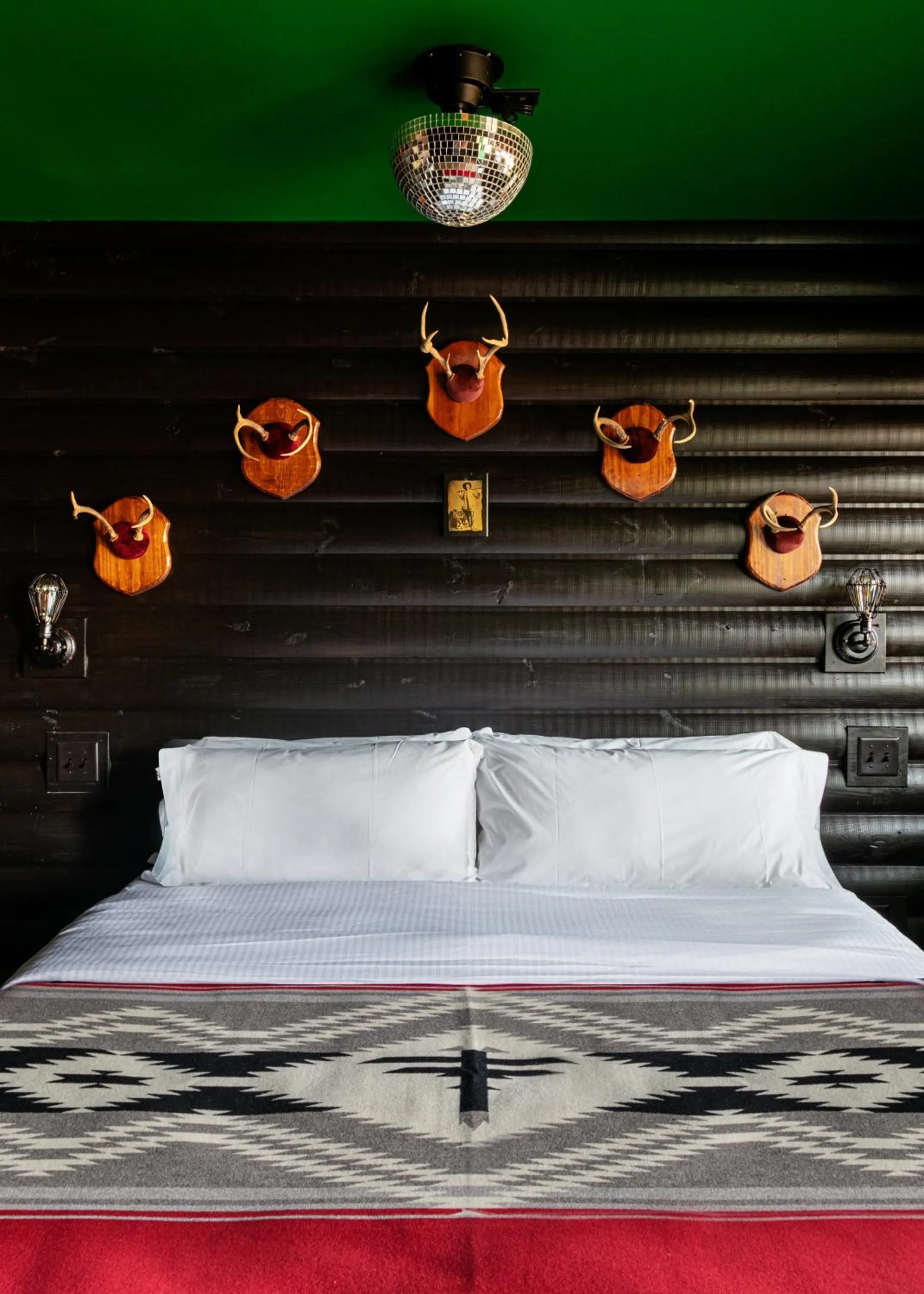 Bedroom in The Dive Motel and Swim Club