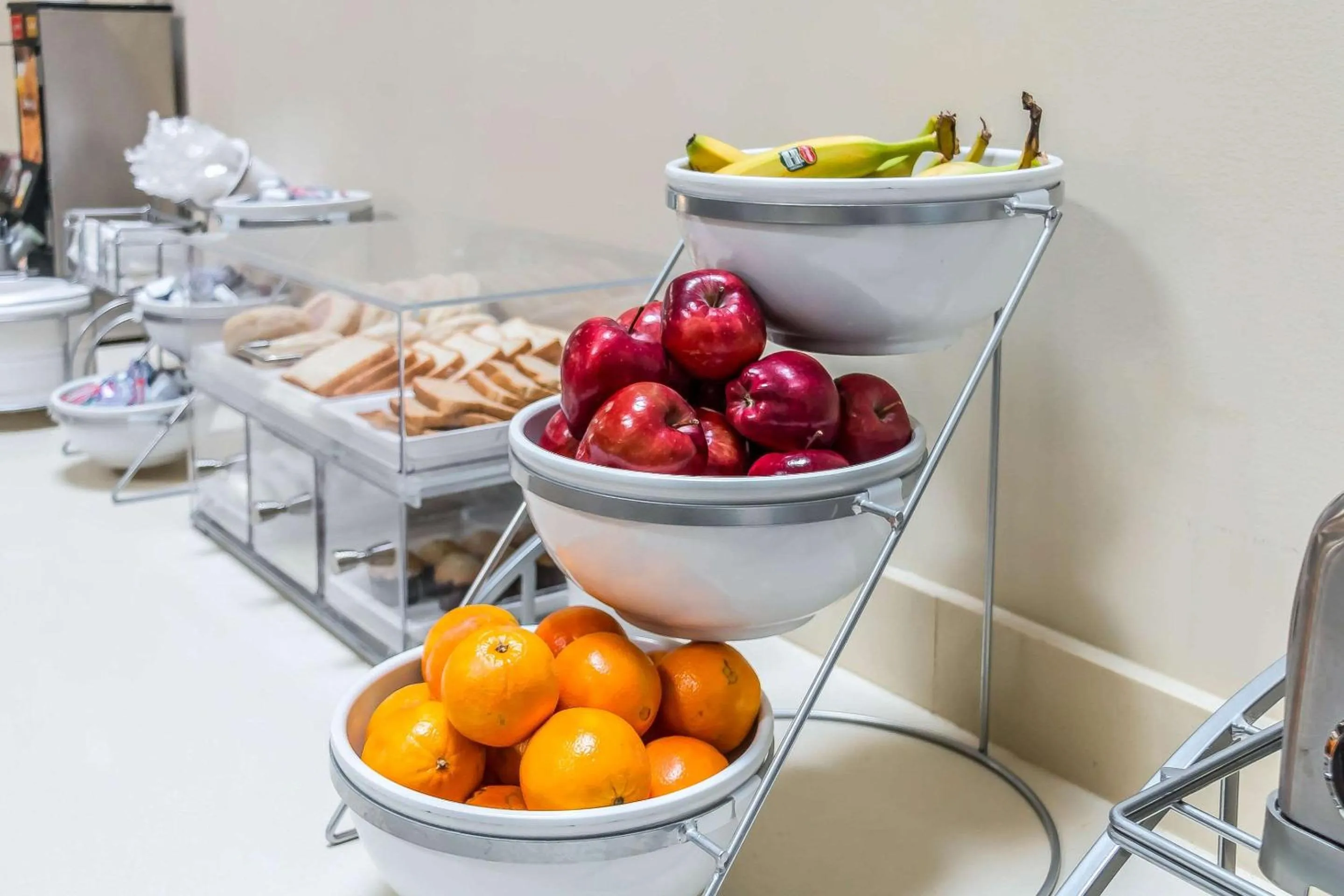 Restaurant/places to eat in Comfort Inn