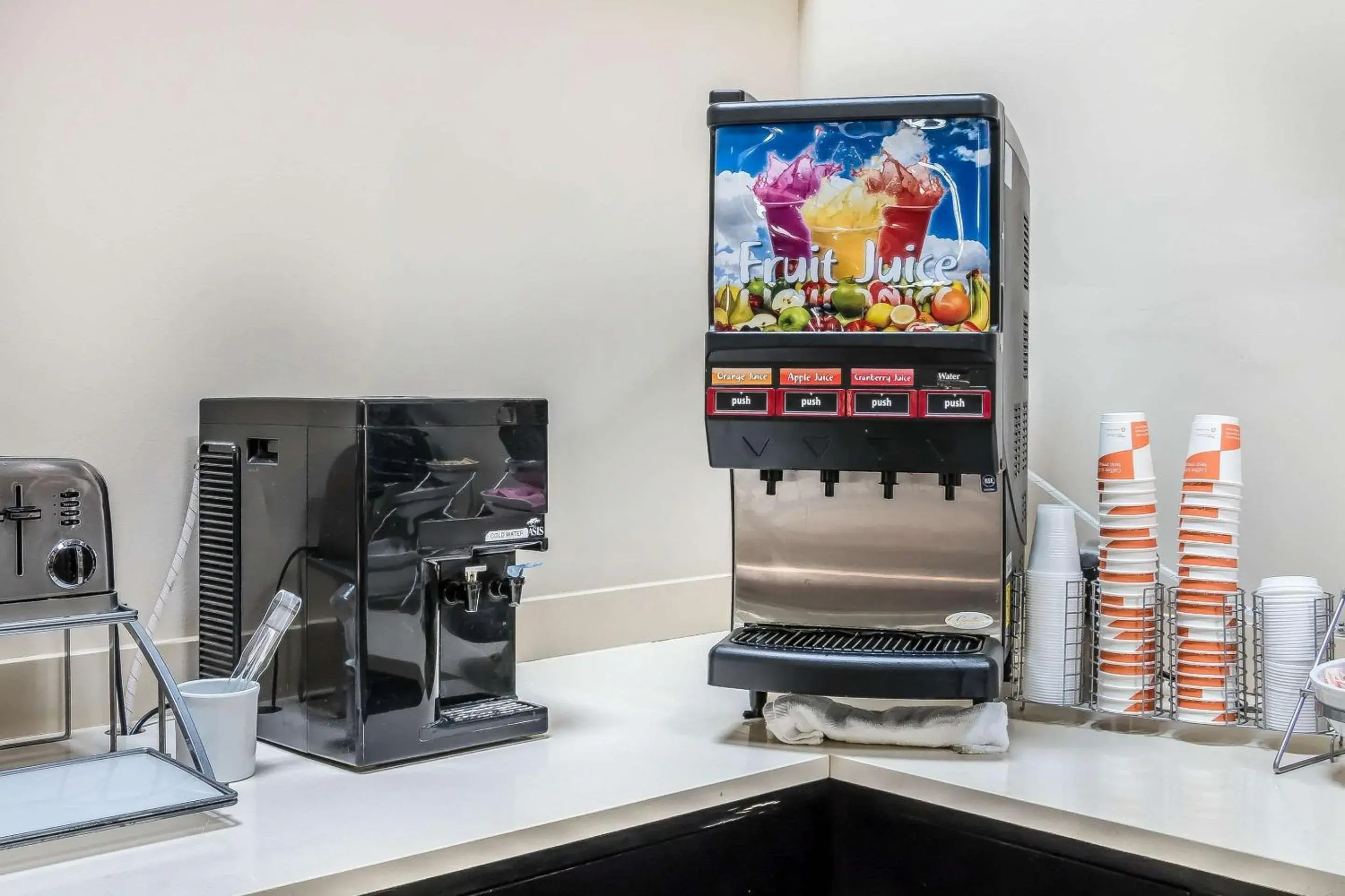 Restaurant/places to eat in Comfort Inn Restaurant/places to eat in Comfort Inn