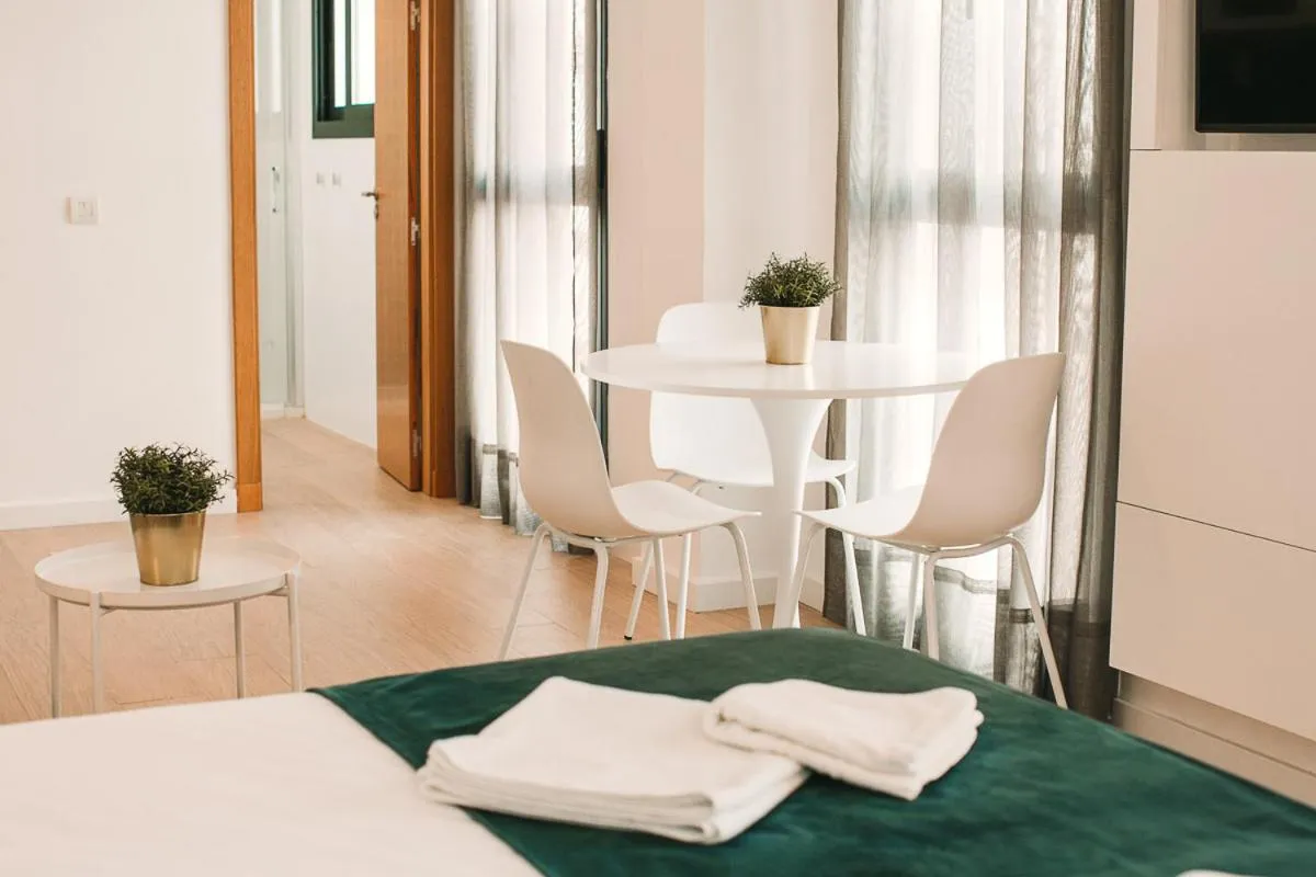 Bed in Beach Hotel Alfredo