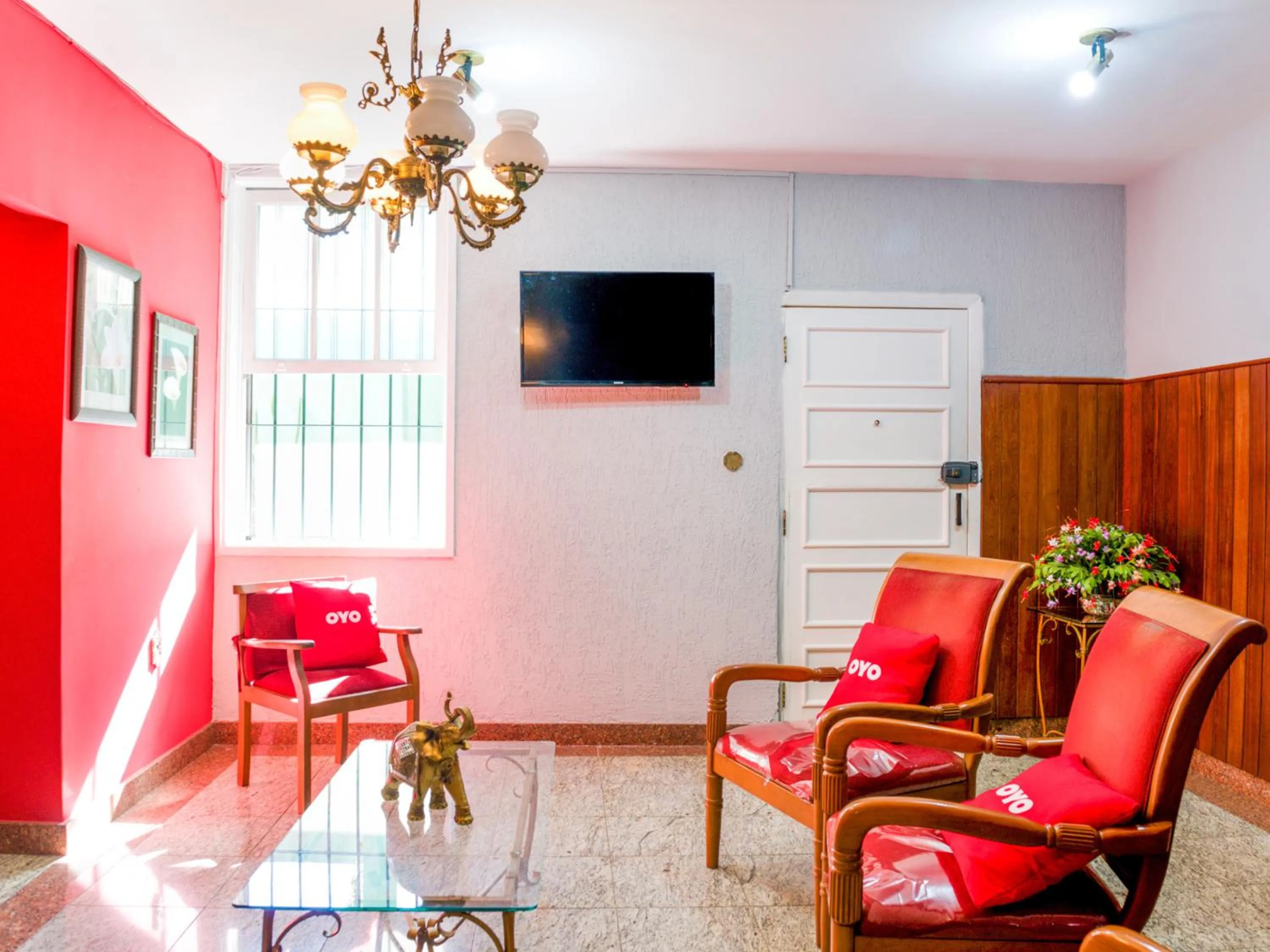 OYO Hotel Lindoia, Petropolis