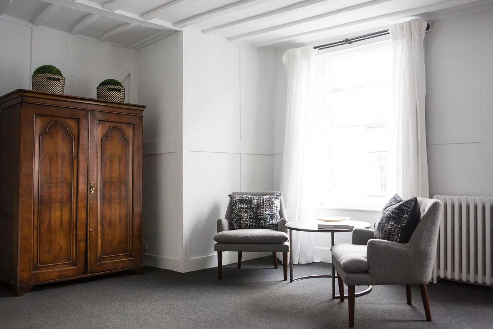 Seating area in Whitehouse Rye