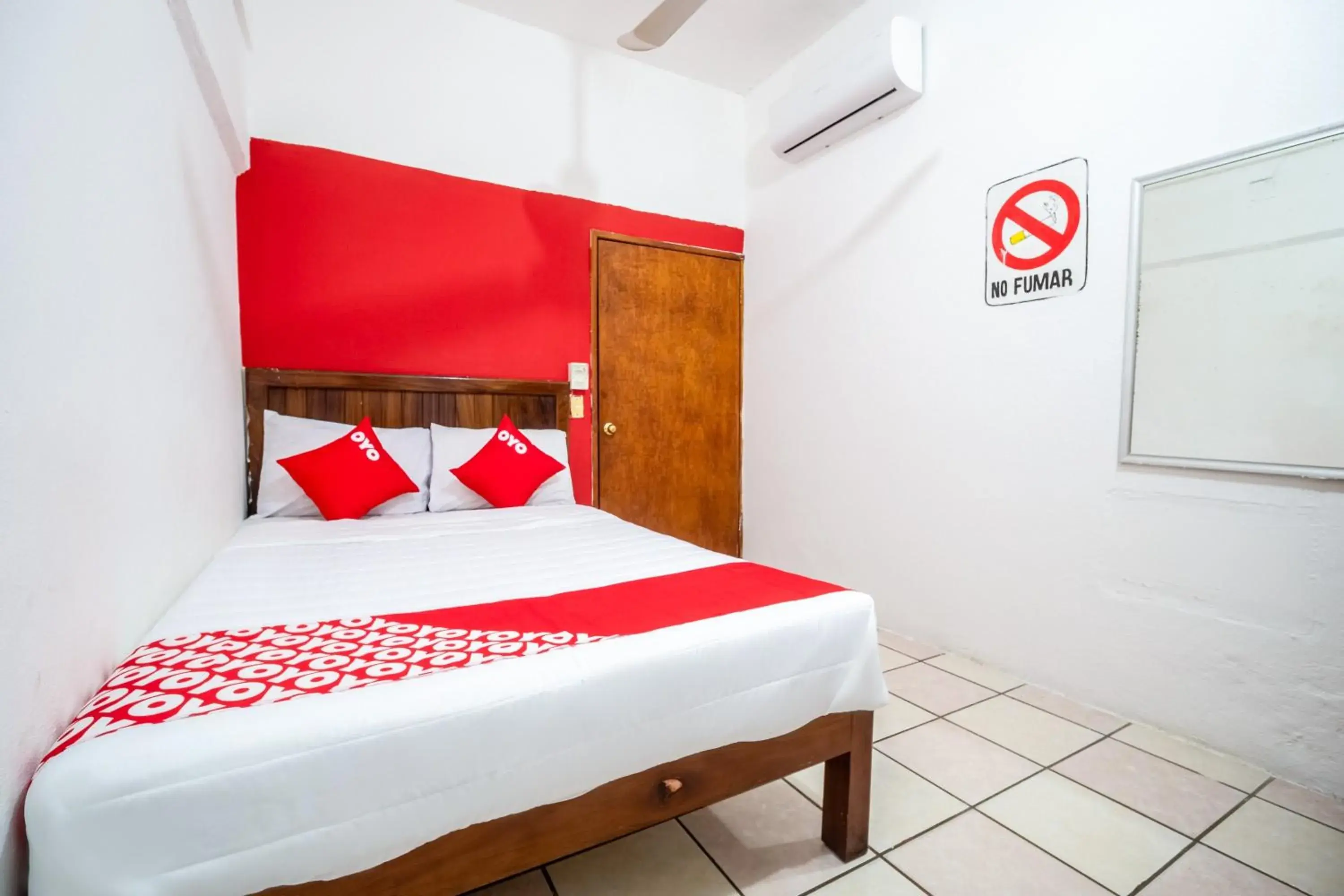 Bedroom, Bed in OYO Hotel Betsua Vista Hermosa, Huatulco Bedroom, Bed in OYO Hotel Betsua Vista Hermosa, Huatulco