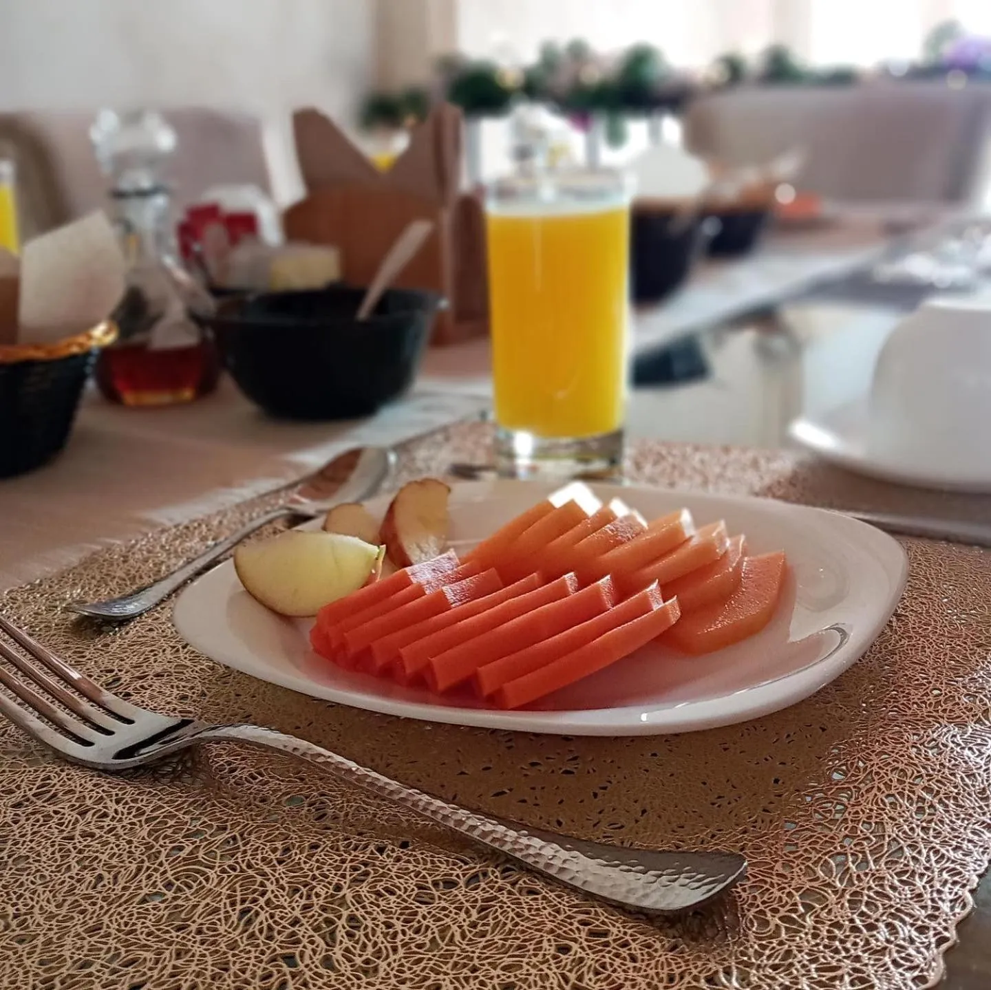 Continental breakfast in Casa Neek