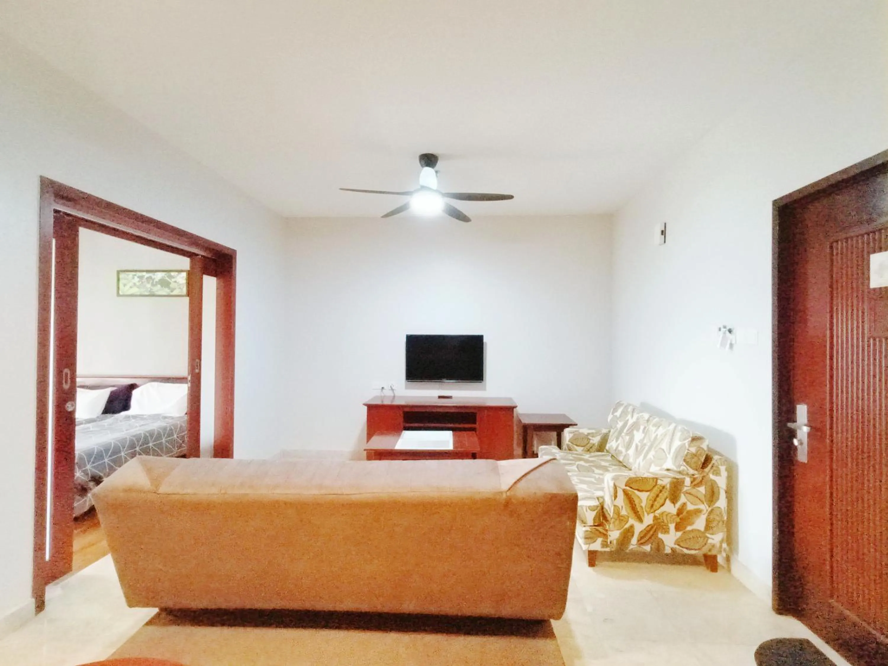 Living room, Bed in 【Amazing】Pool View 2BR Suite @ Pulai Springs Resort