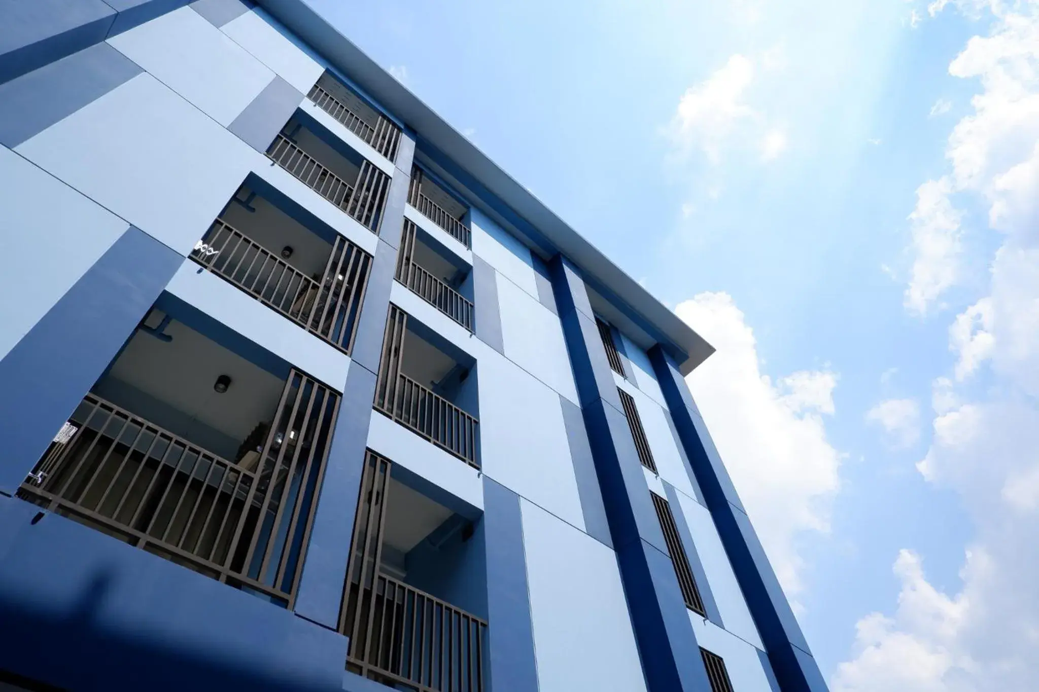 Property building in J & L Residence and Spa Property building in J & L Residence and Spa