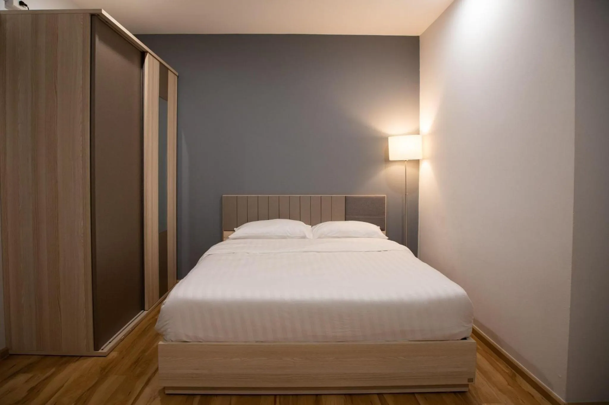 Bed in J & L Residence and Spa