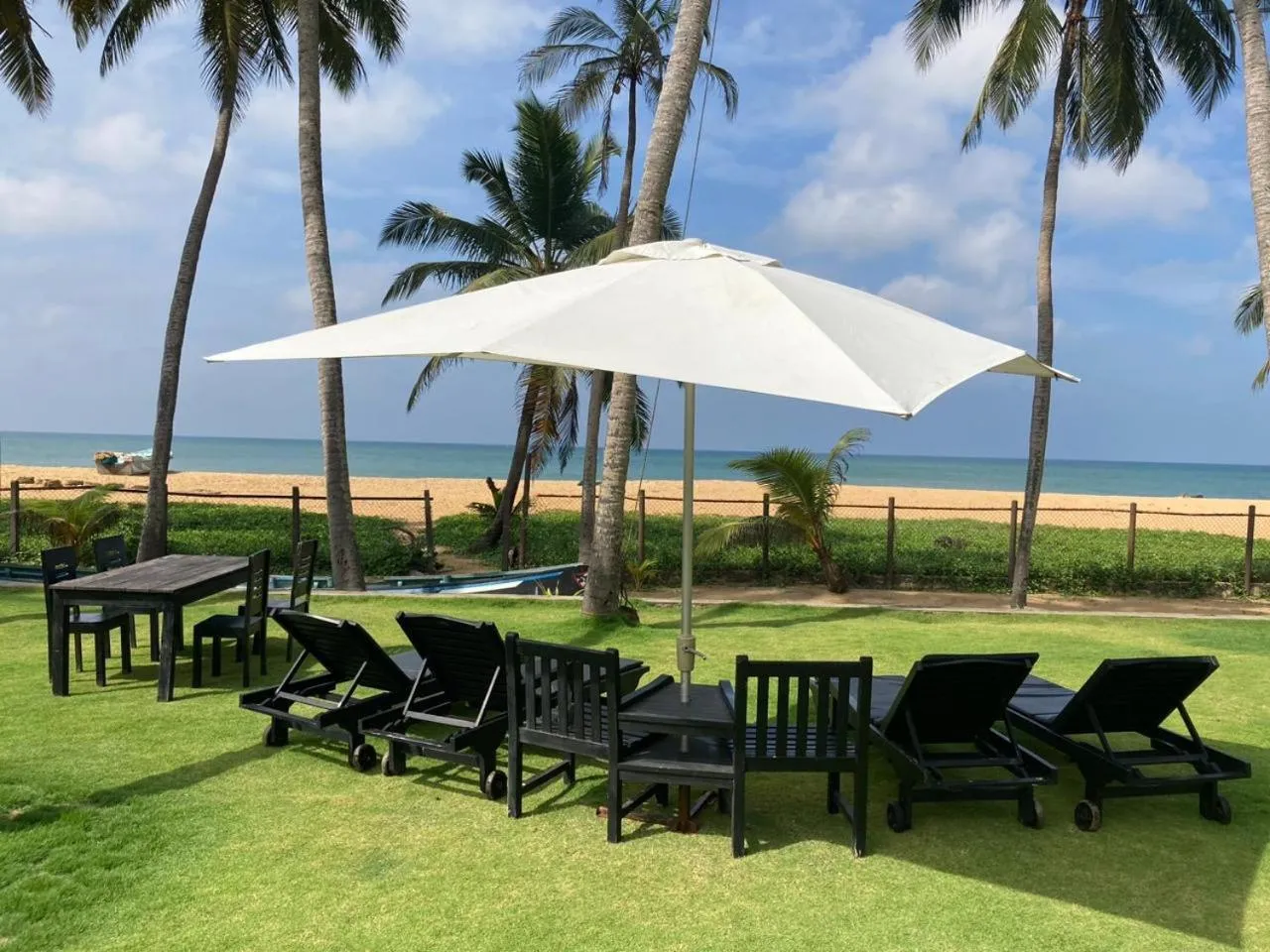 Beach in SOLUNA BEACH RESORT