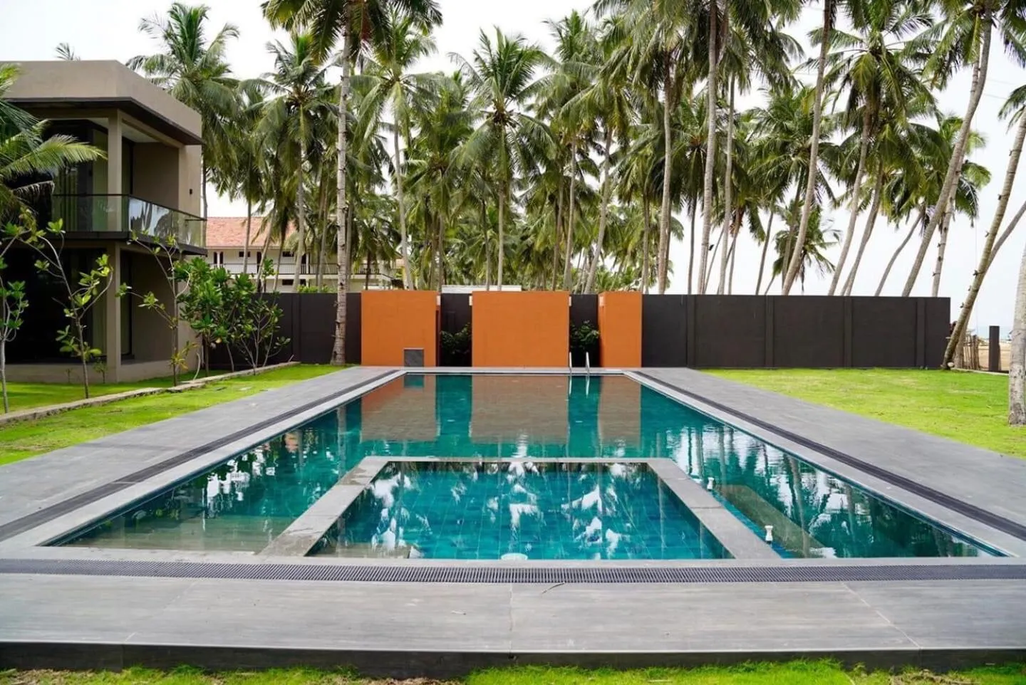 Swimming pool in SOLUNA BEACH RESORT