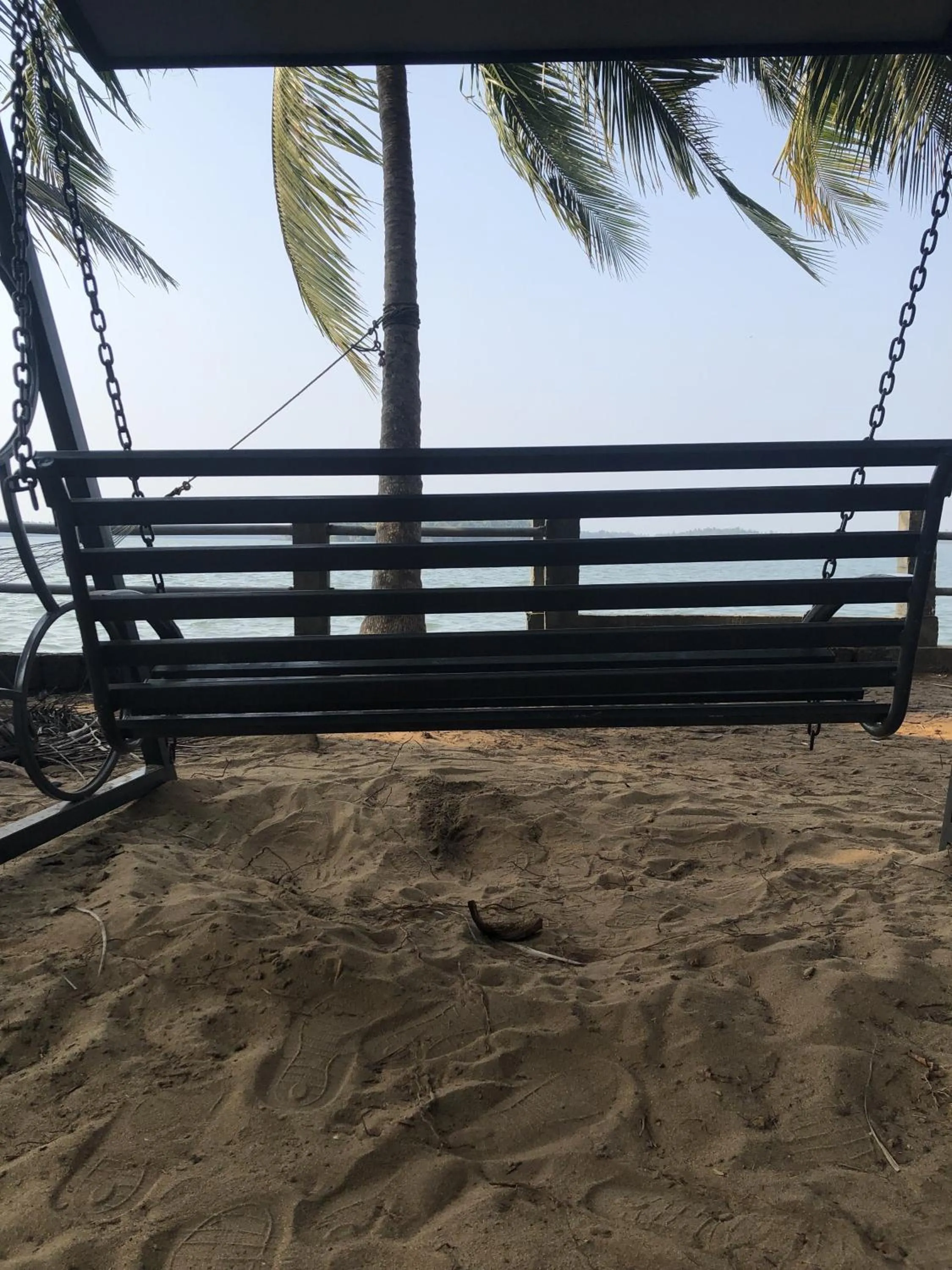 Beach in Candlehut Homestay