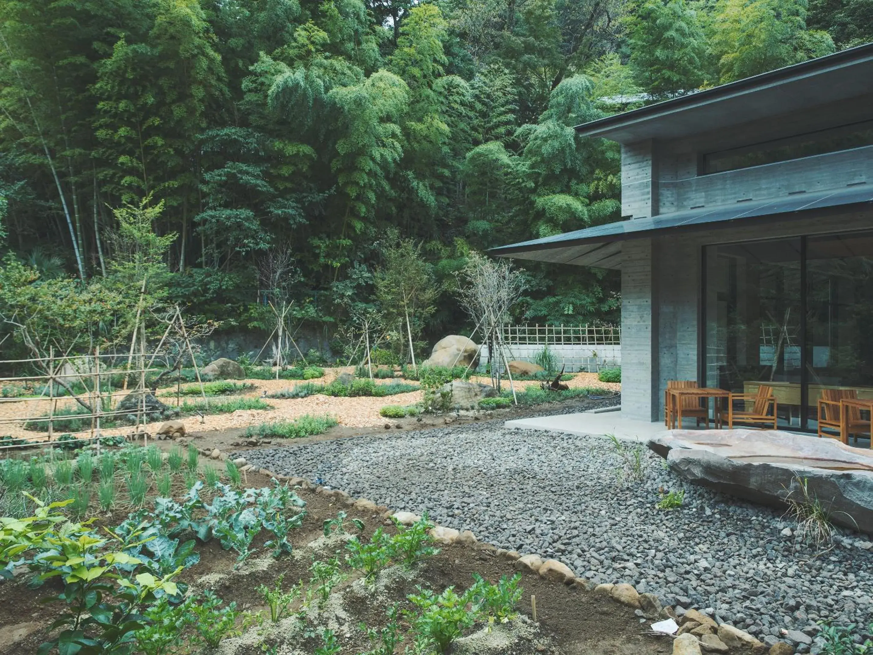 Property building in SOKI ATAMI Property building in SOKI ATAMI