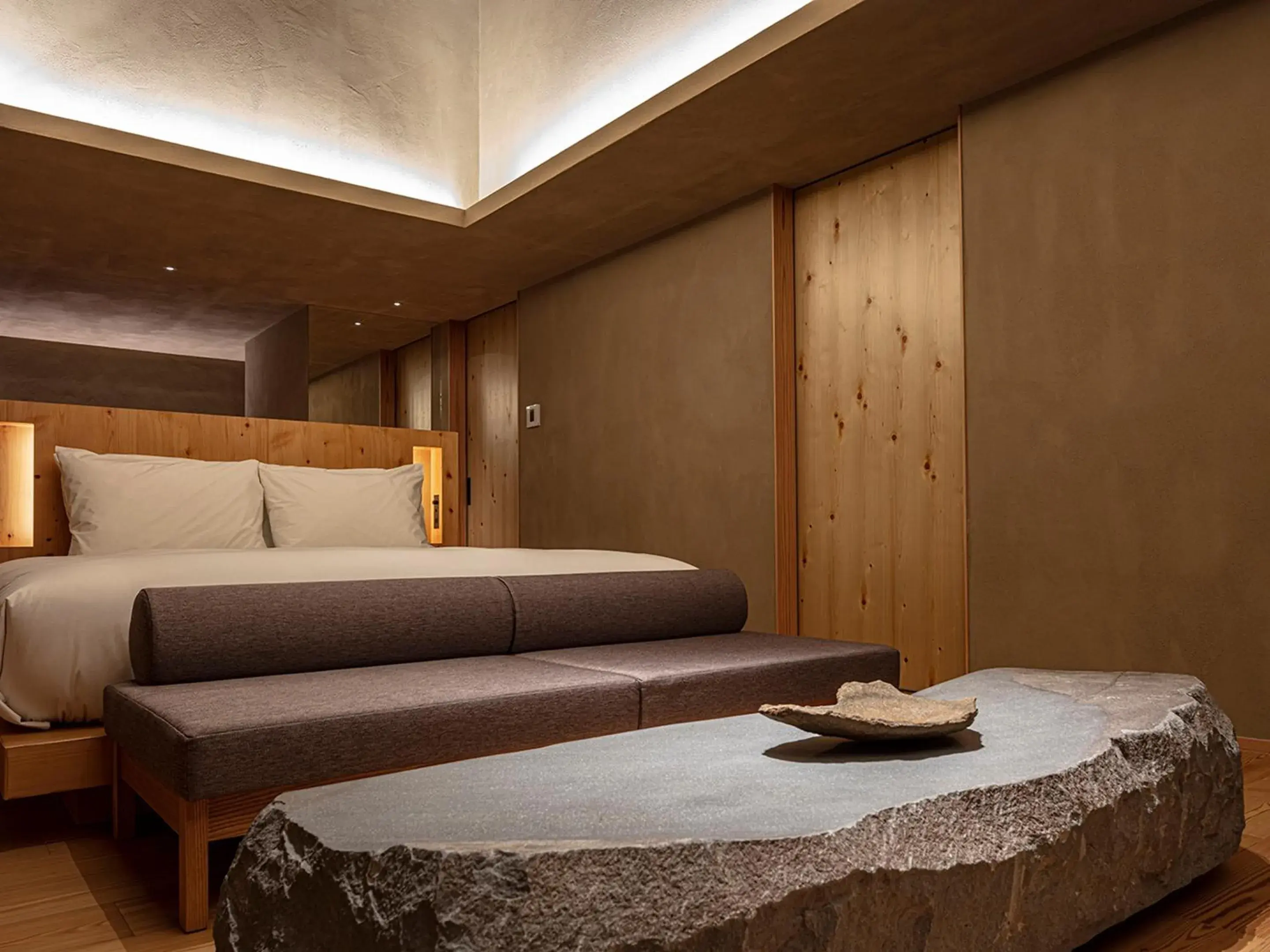 Bed in SOKI ATAMI Bed in SOKI ATAMI