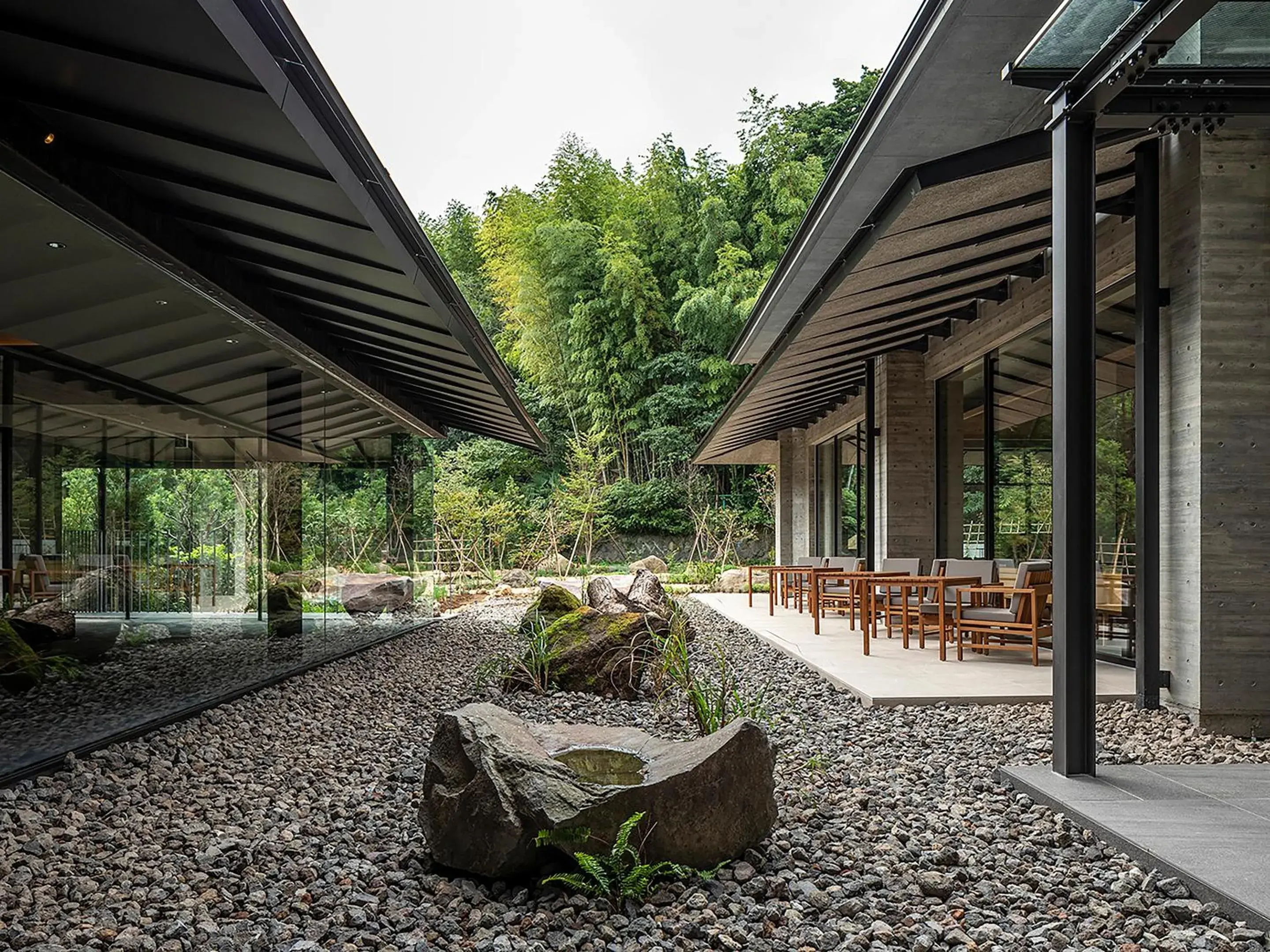 Property building in SOKI ATAMI Property building in SOKI ATAMI