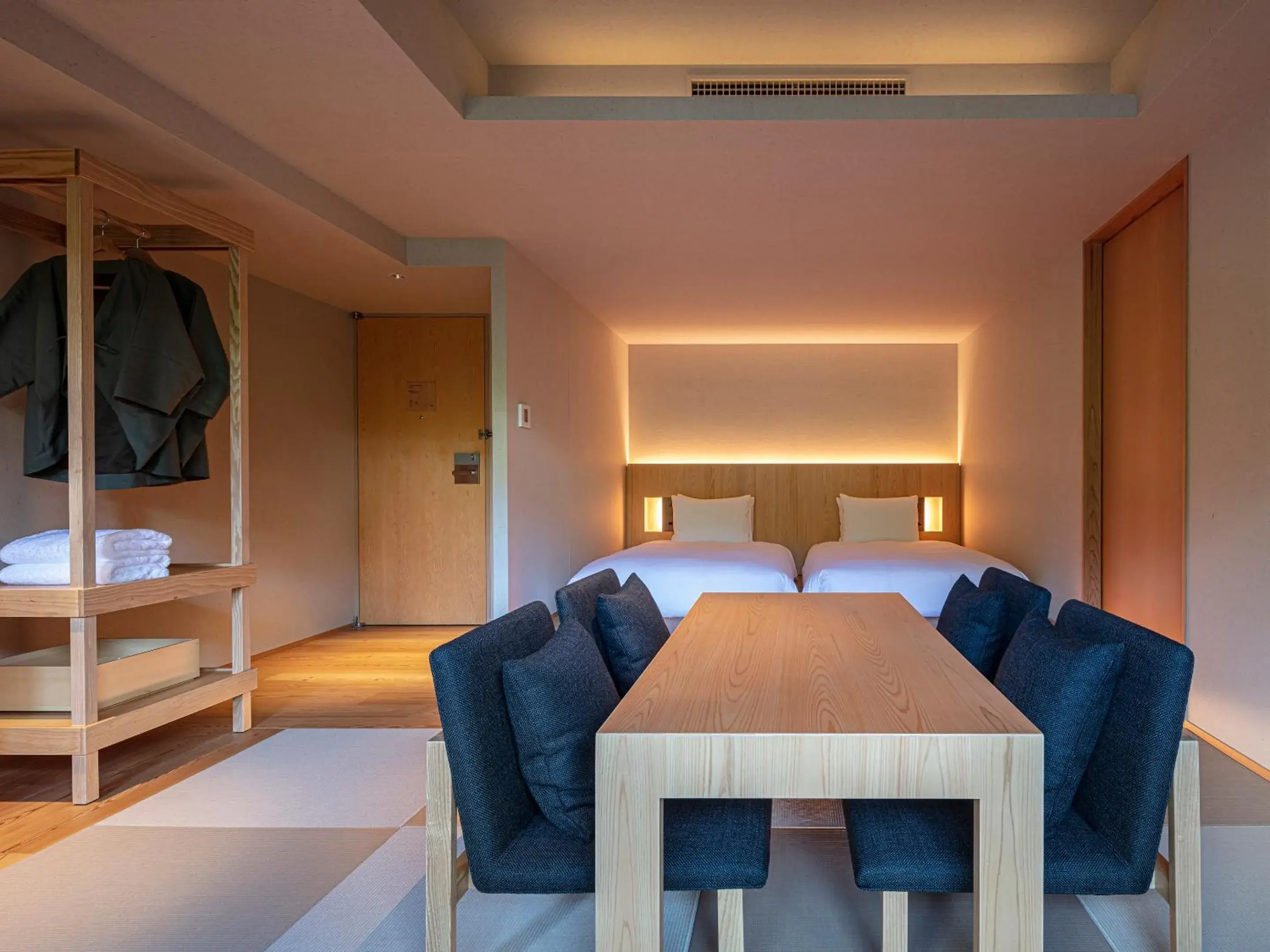 Bed in SOKI ATAMI Bed in SOKI ATAMI