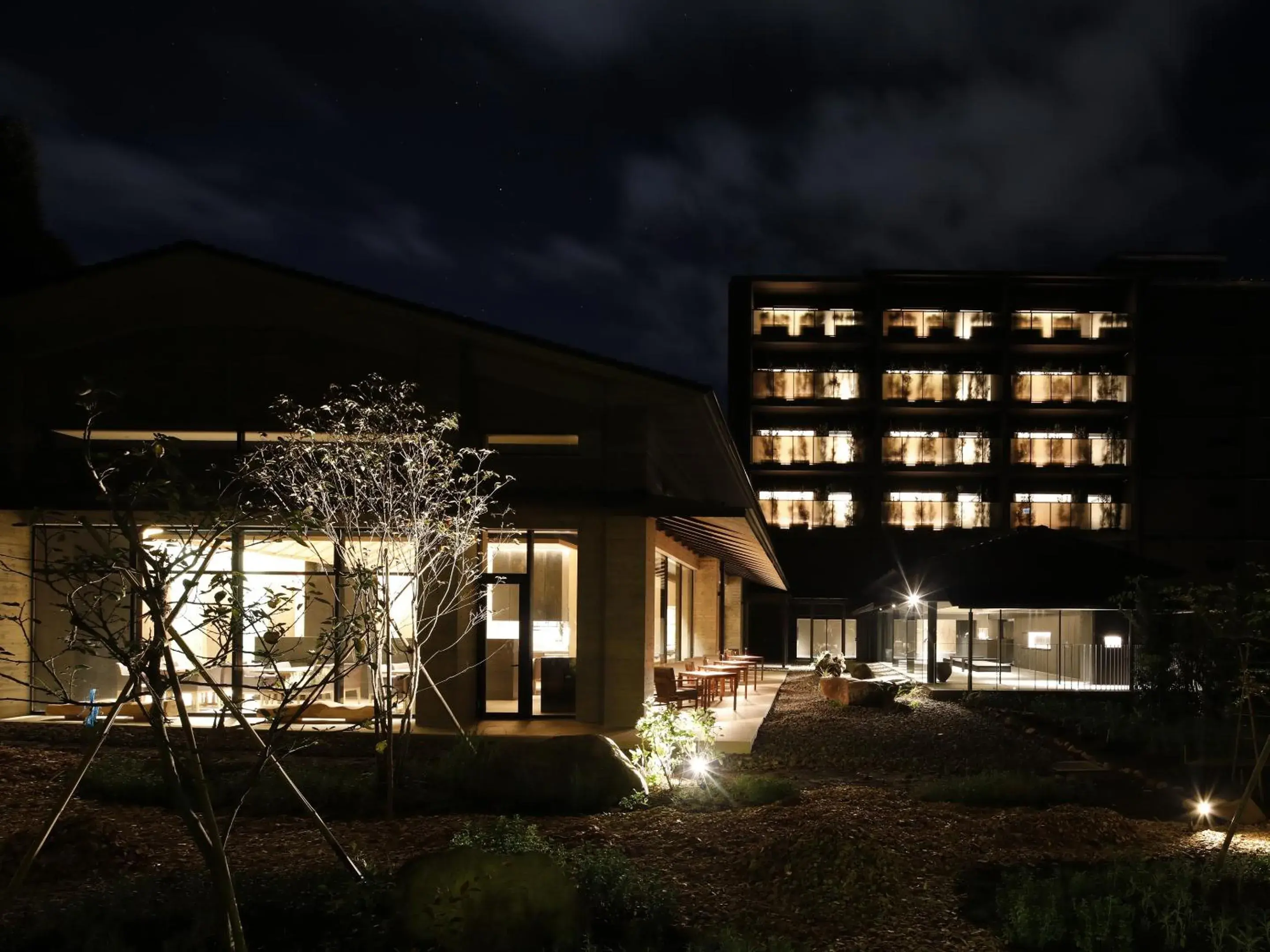 Property building in SOKI ATAMI Property building in SOKI ATAMI