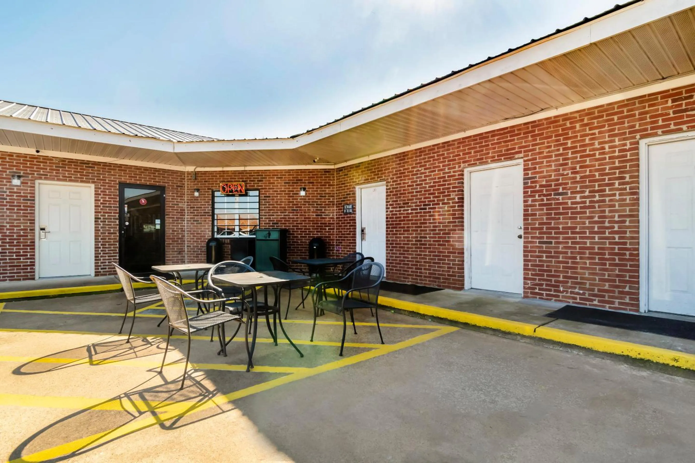 Lobby or reception in Ruleville Inn By OYO