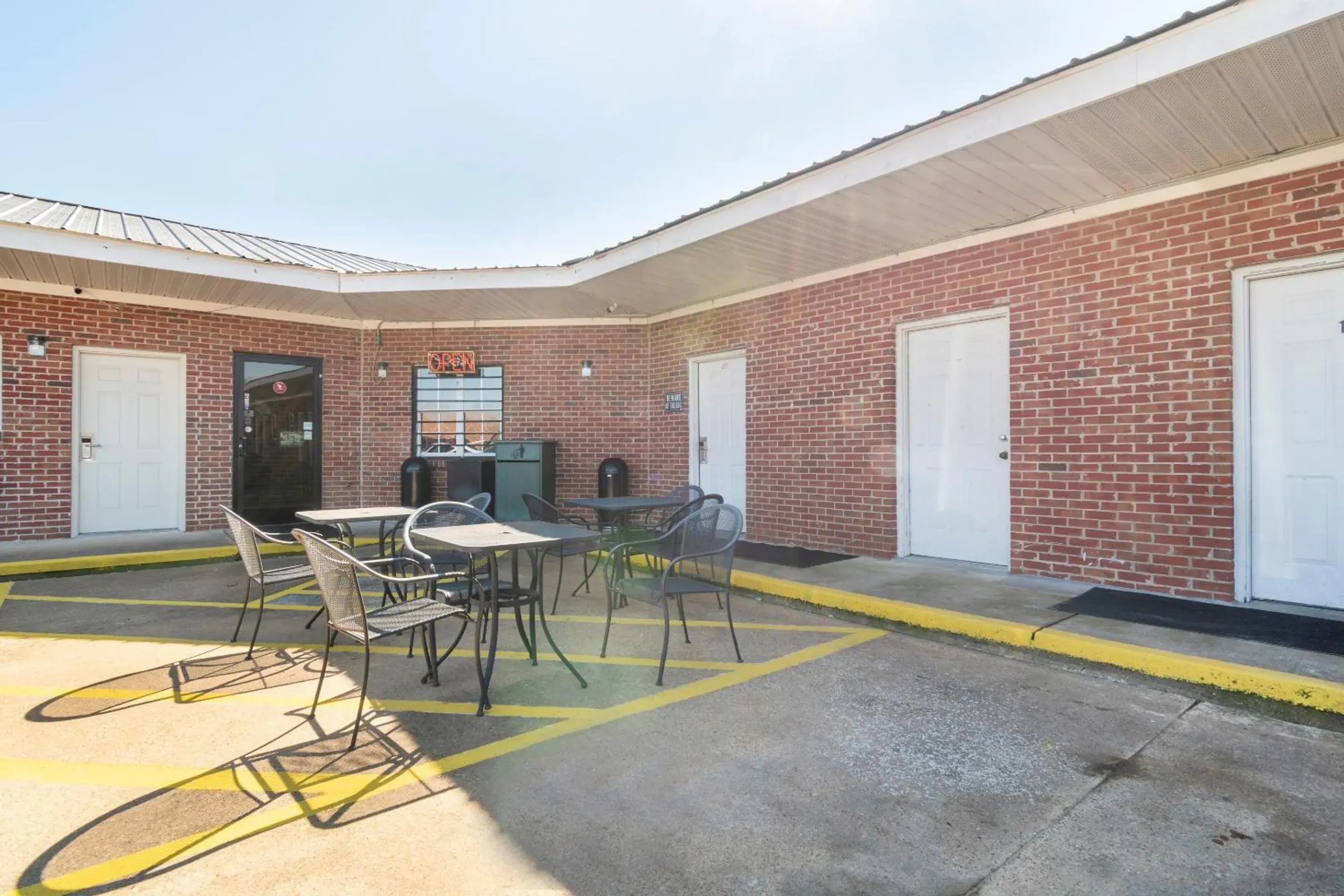 Property building in Ruleville Inn By OYO Property building in Ruleville Inn By OYO