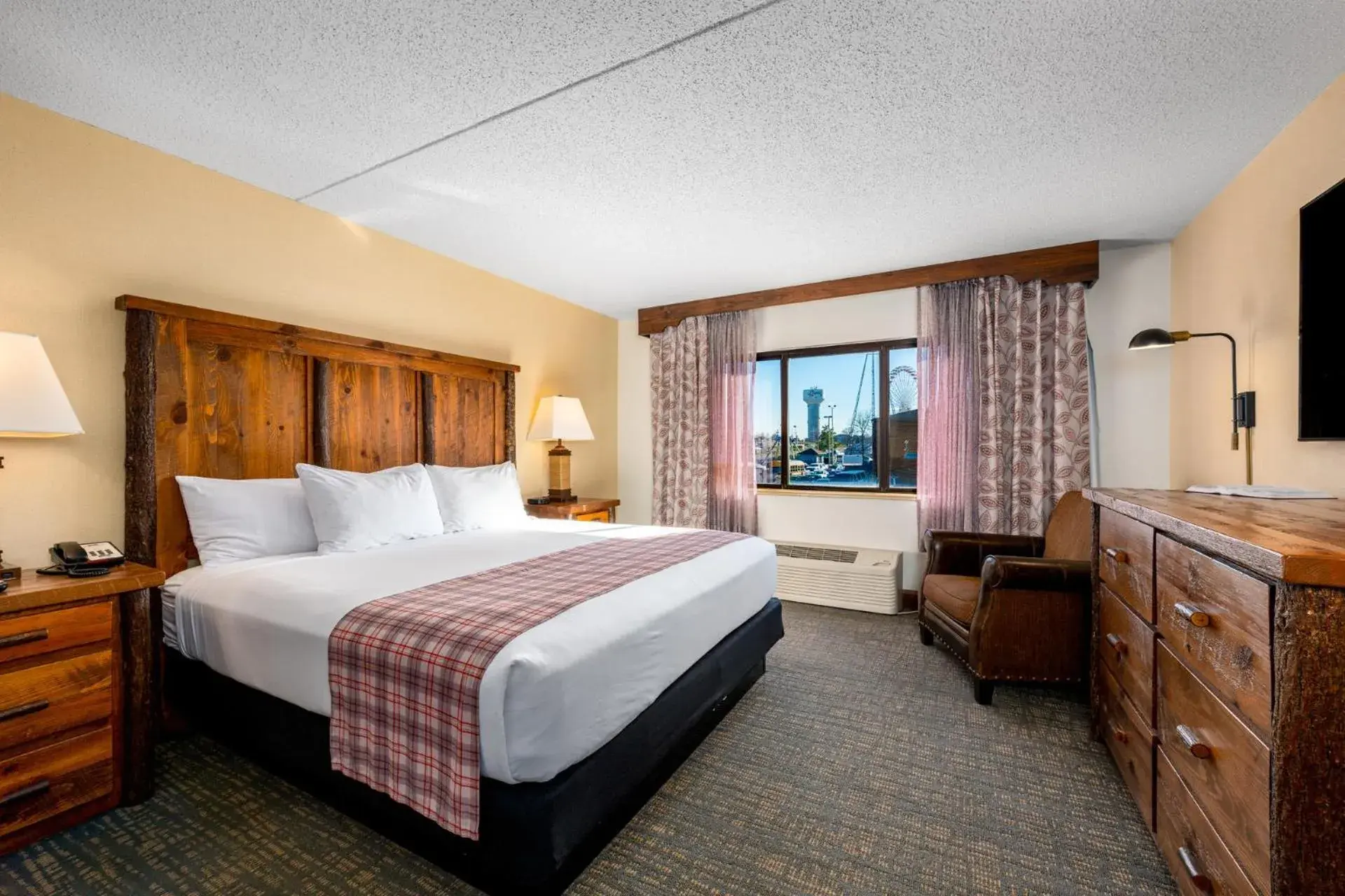 Bed in Lodge of the Ozarks Bed in Lodge of the Ozarks