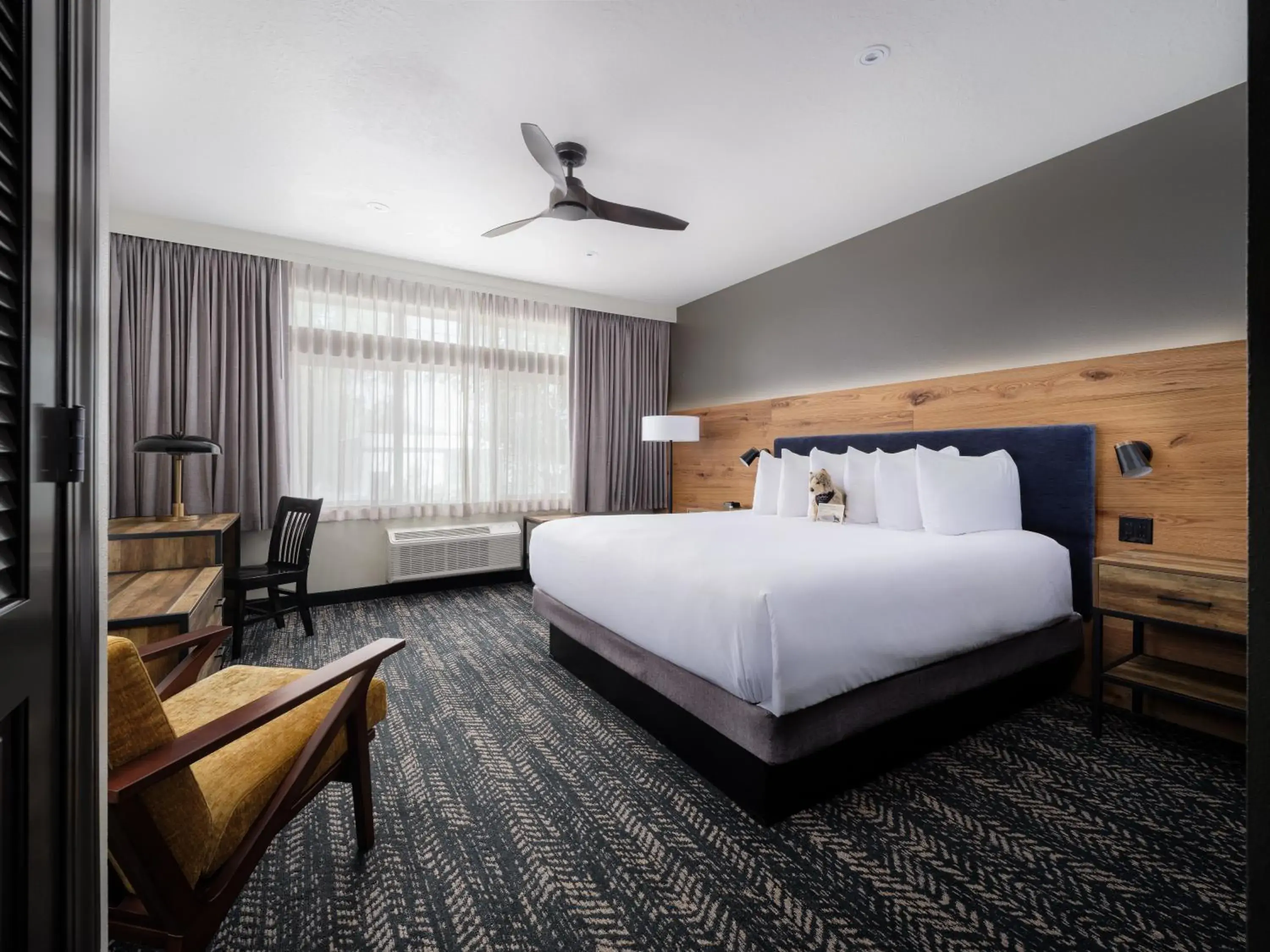 Bed in The Rockwell Inn Bed in The Rockwell Inn