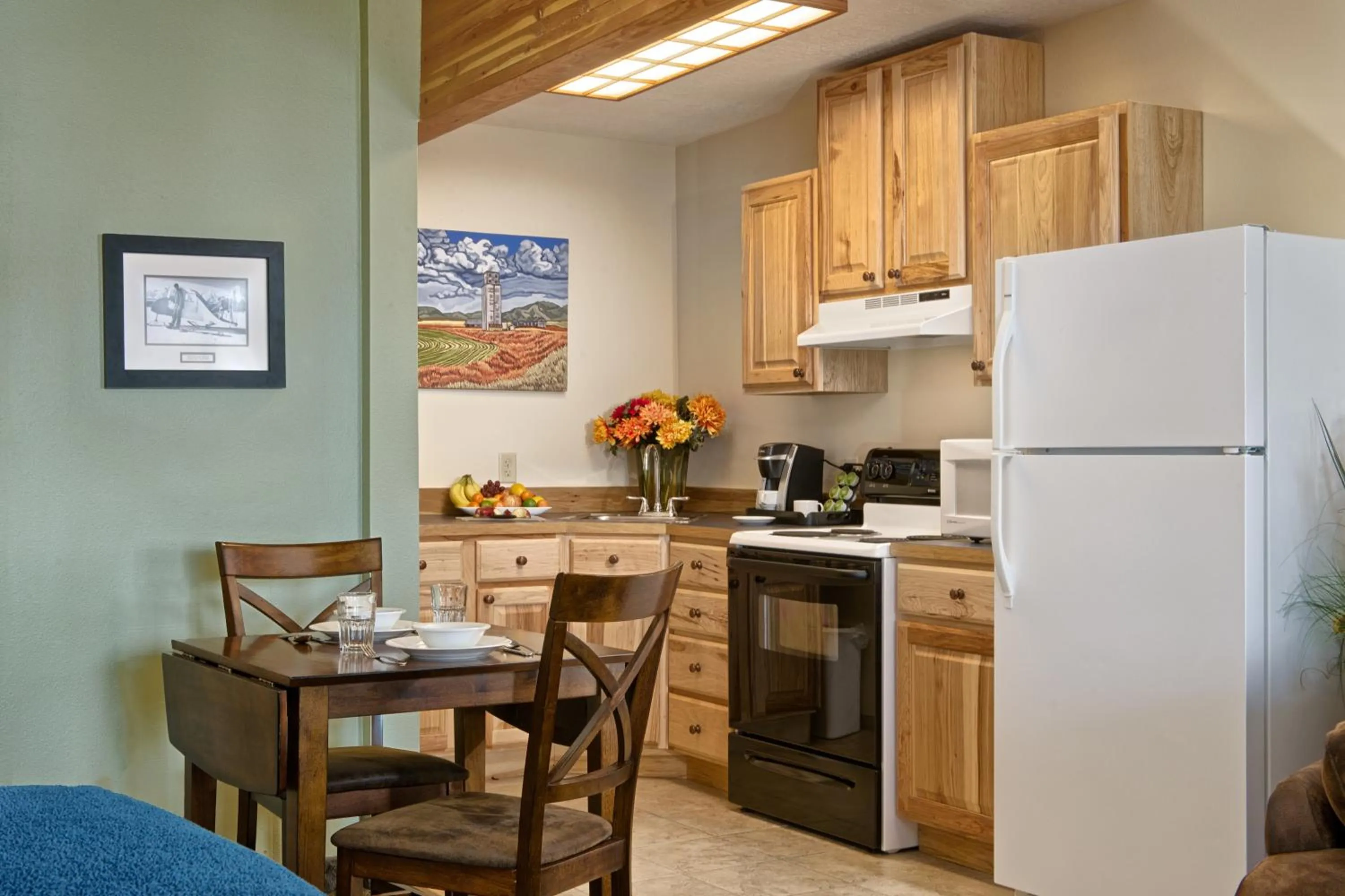Kitchen or kitchenette in The Rockwell Inn