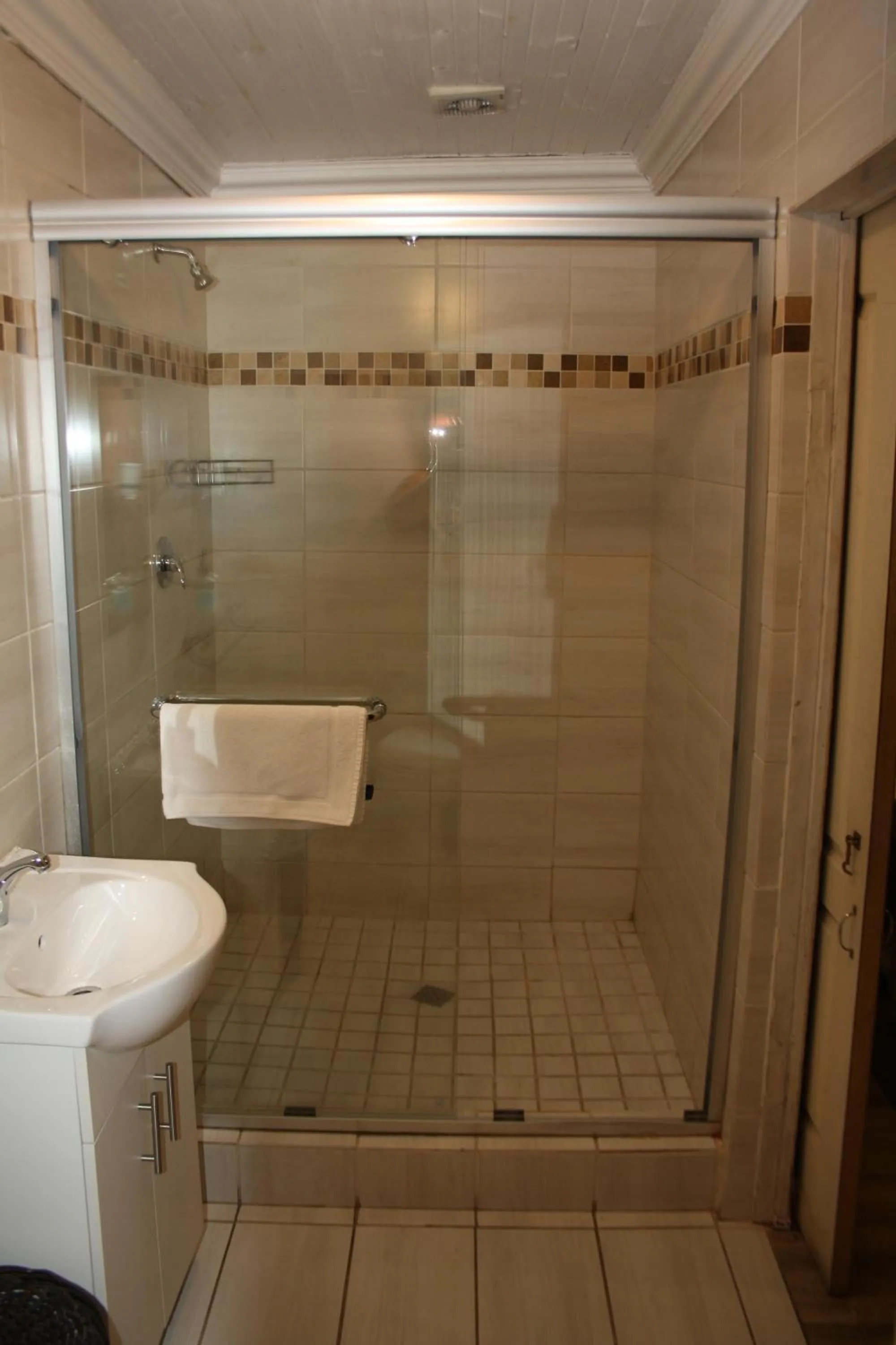 The Vinelands on Alpha Guest House