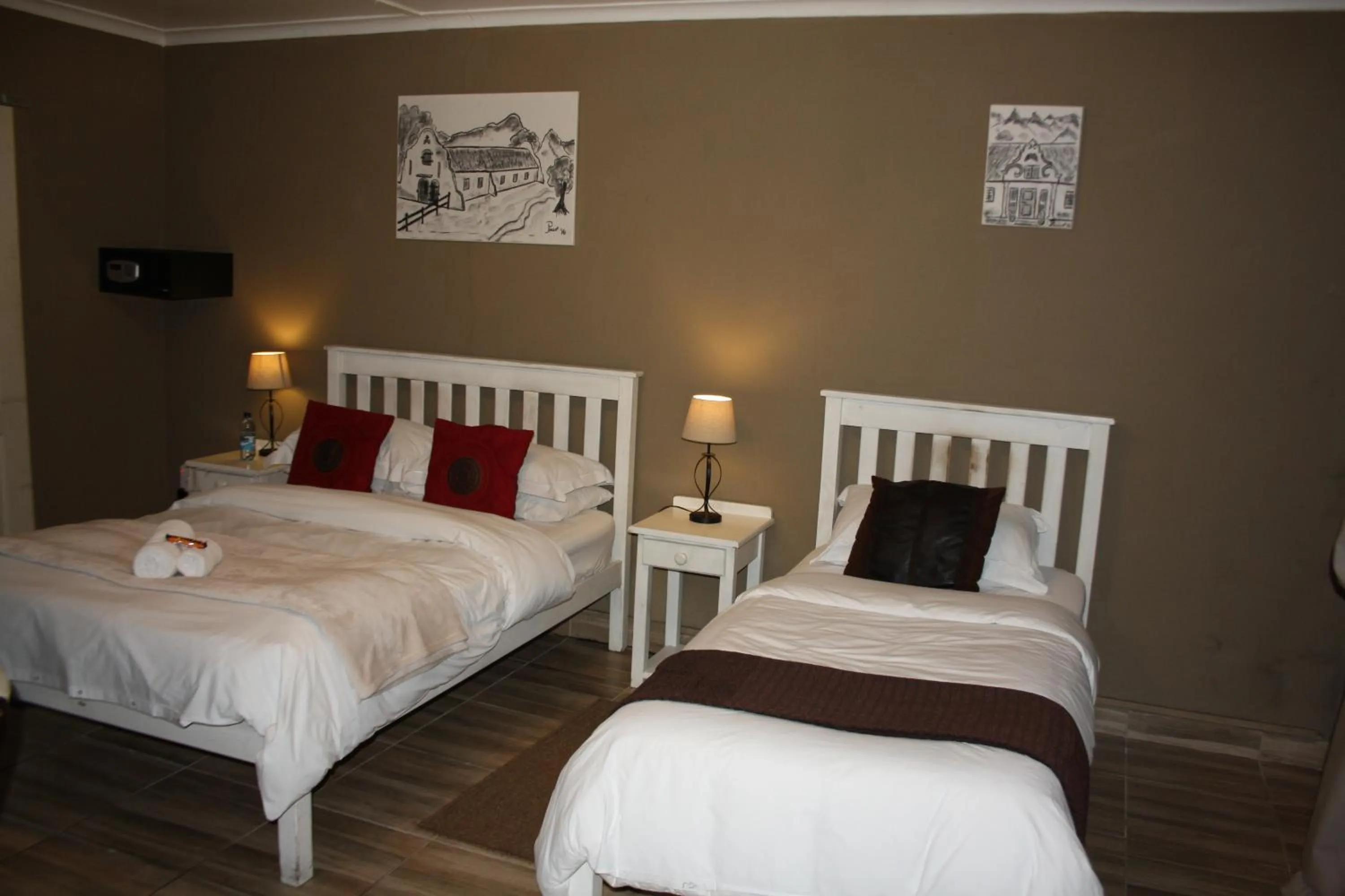 Bed in The Vinelands on Alpha Guest House