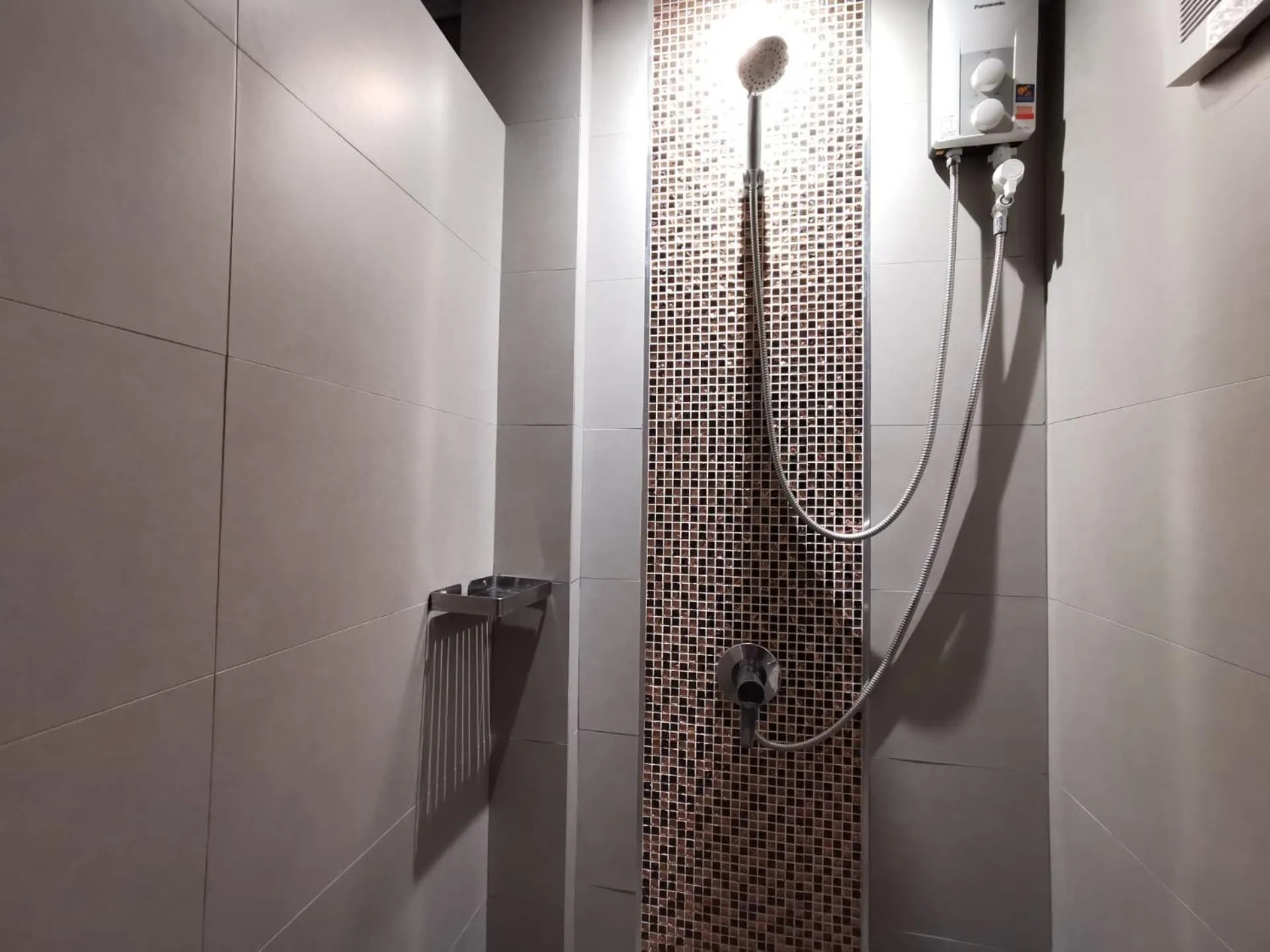 Bathroom in TAVEE Guesthouse