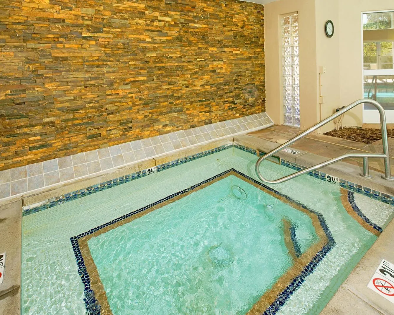 Hot Tub in Grand Canyon Railway Hotel