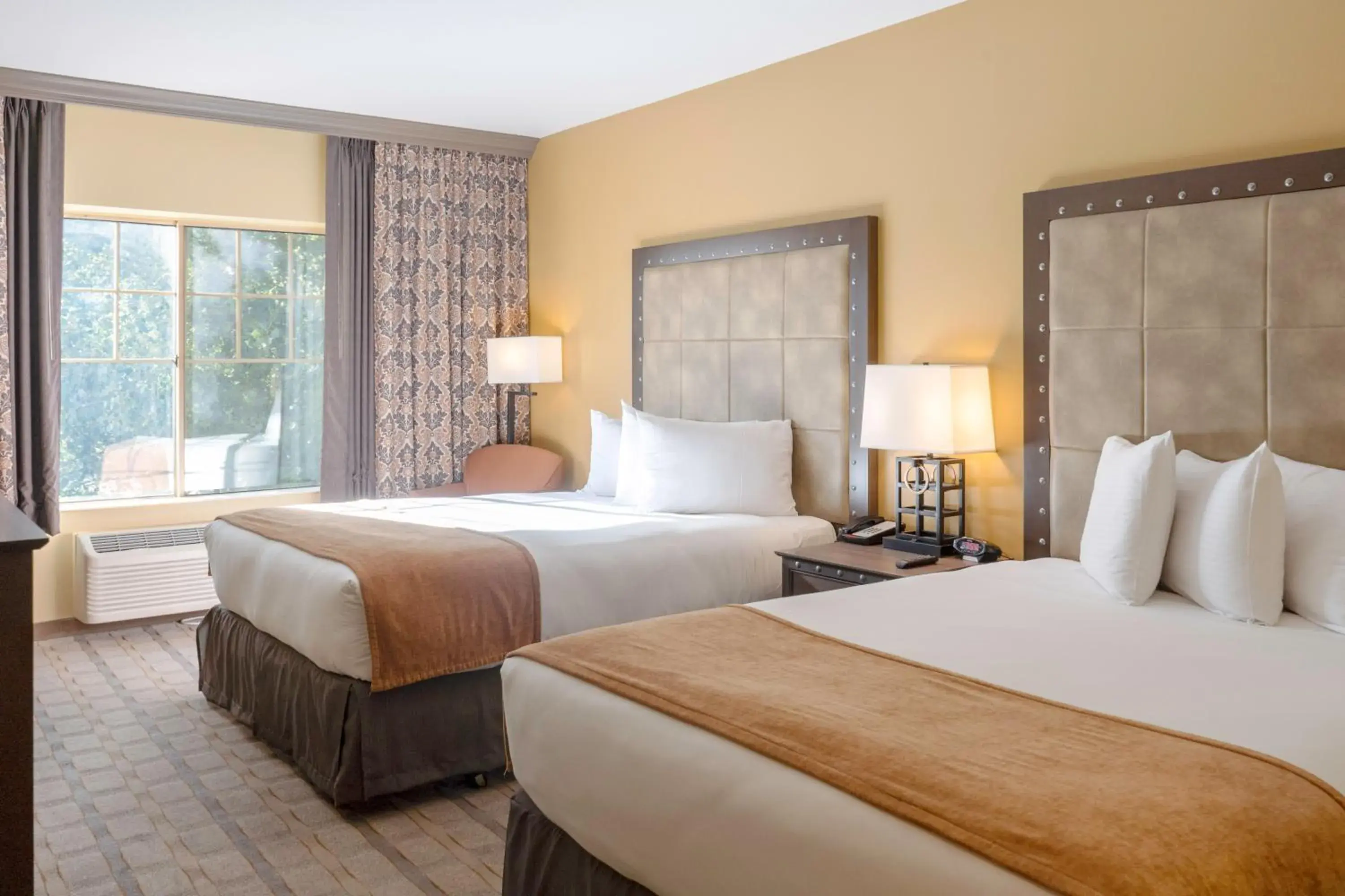 Deluxe Room, 2 Queen Beds in Grand Canyon Railway Hotel Deluxe Room, 2 Queen Beds in Grand Canyon Railway Hotel