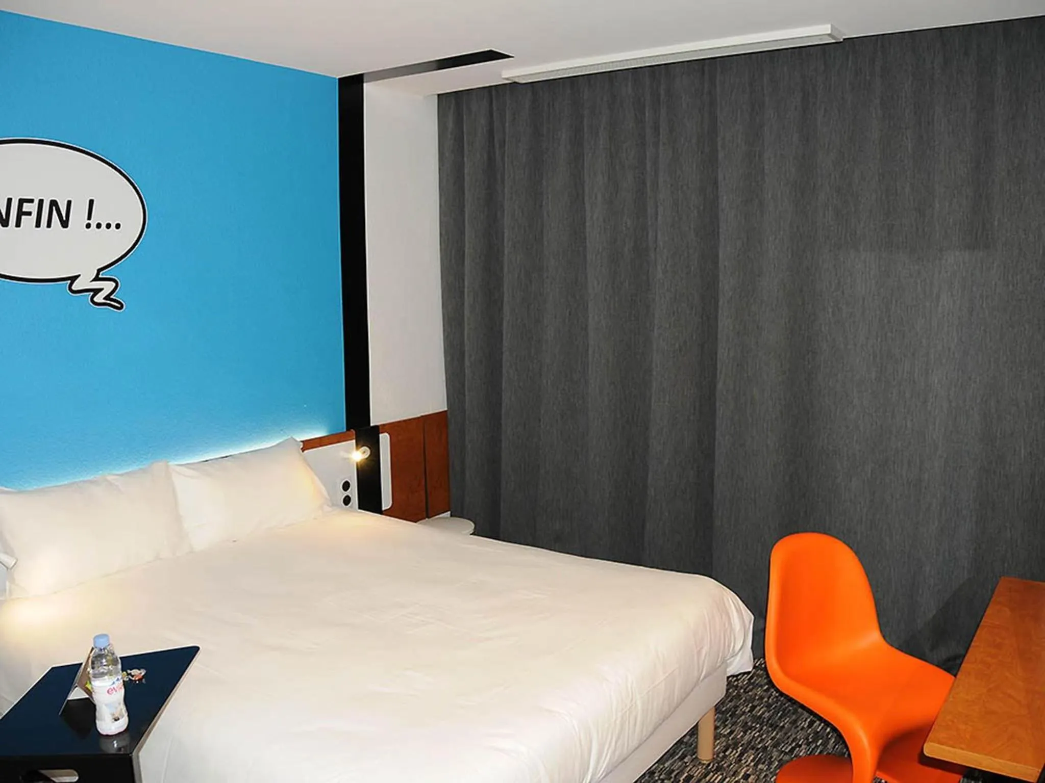 Bedroom, Bed in Ibis Styles Chambery Centre Gare