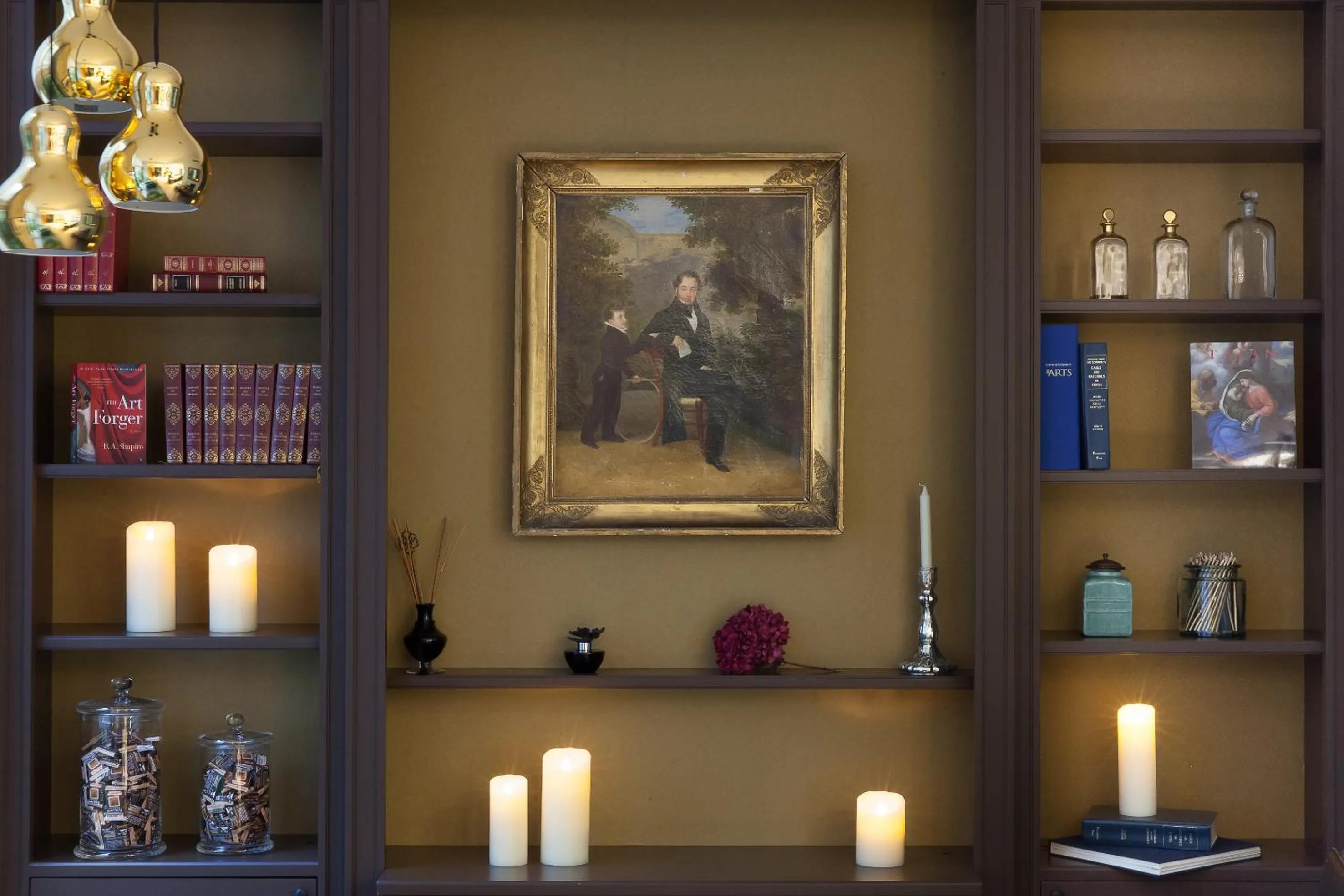 Decorative detail in Hôtel d'Orsay - Esprit de France