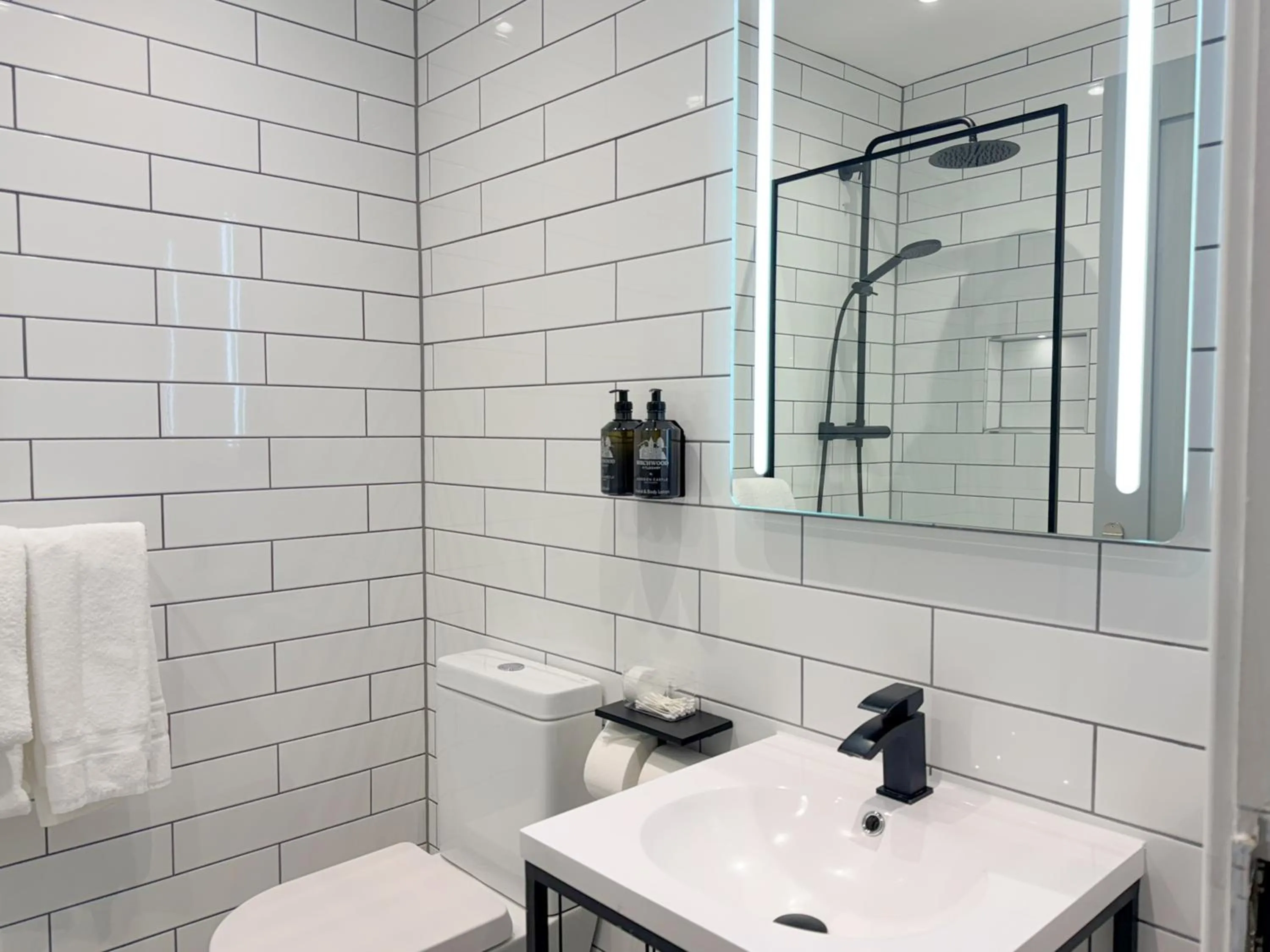 Shower in Birchwood Pitlochry