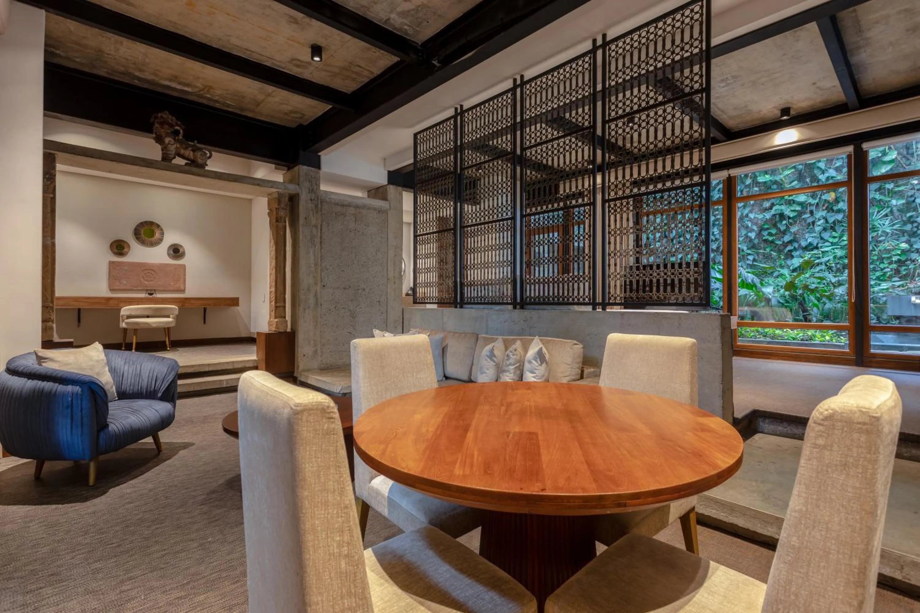 Dining area in Alko Hotel Casa Nispero
