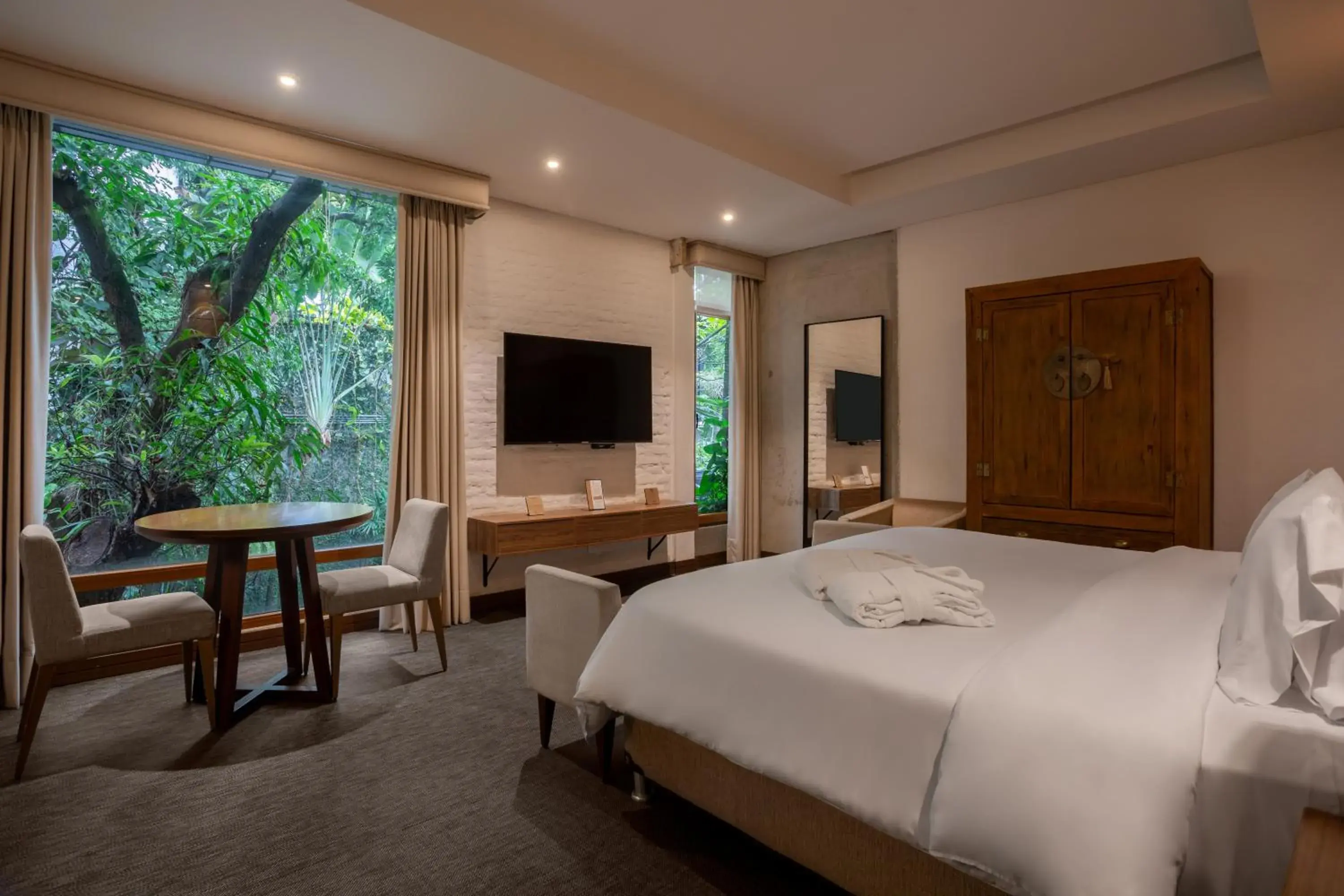 Bed in Alko Hotel Casa Nispero Bed in Alko Hotel Casa Nispero