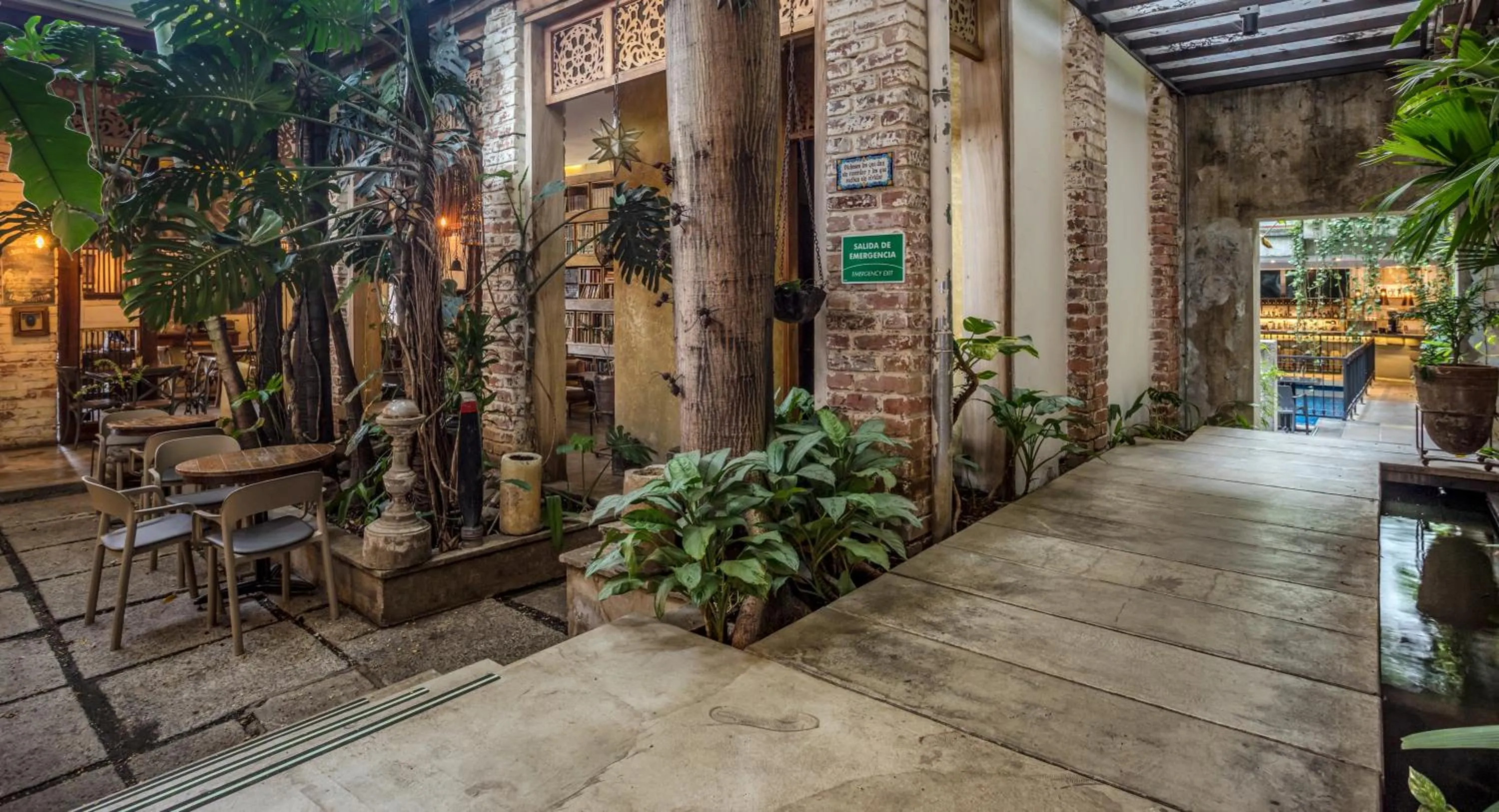 Patio in Alko Hotel Casa Nispero