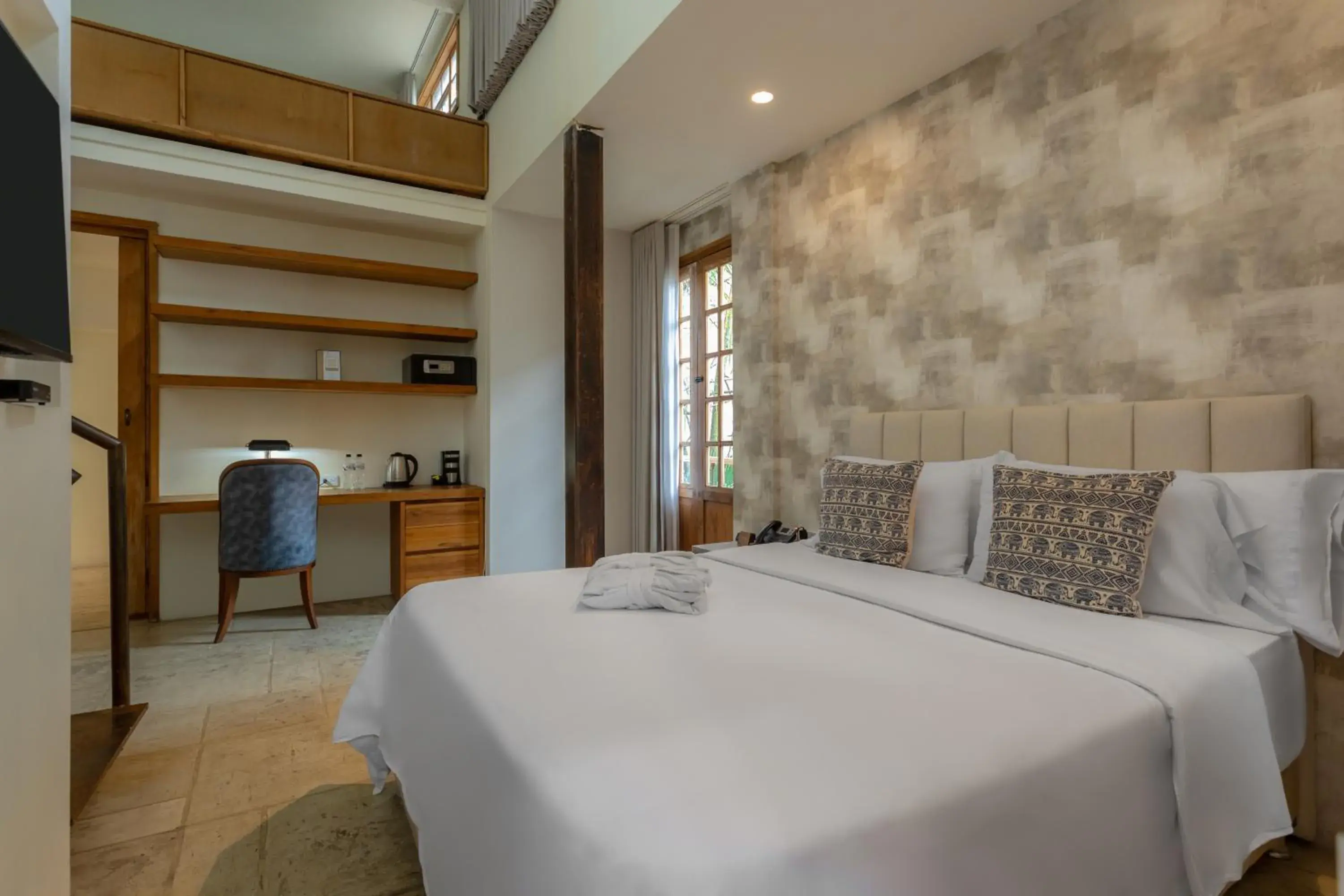 Queen Room in Alko Hotel Casa Nispero Queen Room in Alko Hotel Casa Nispero