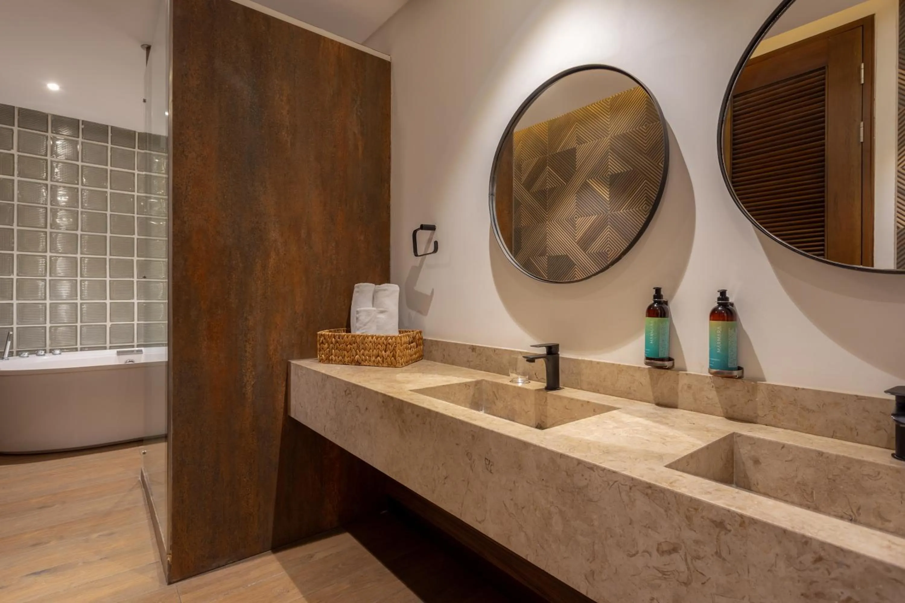 Bathroom in Alko Hotel Casa Nispero