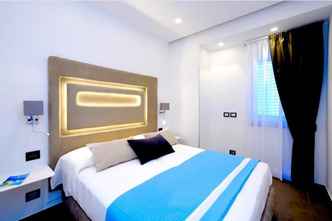 Bed in Amalfi Blu Retreat