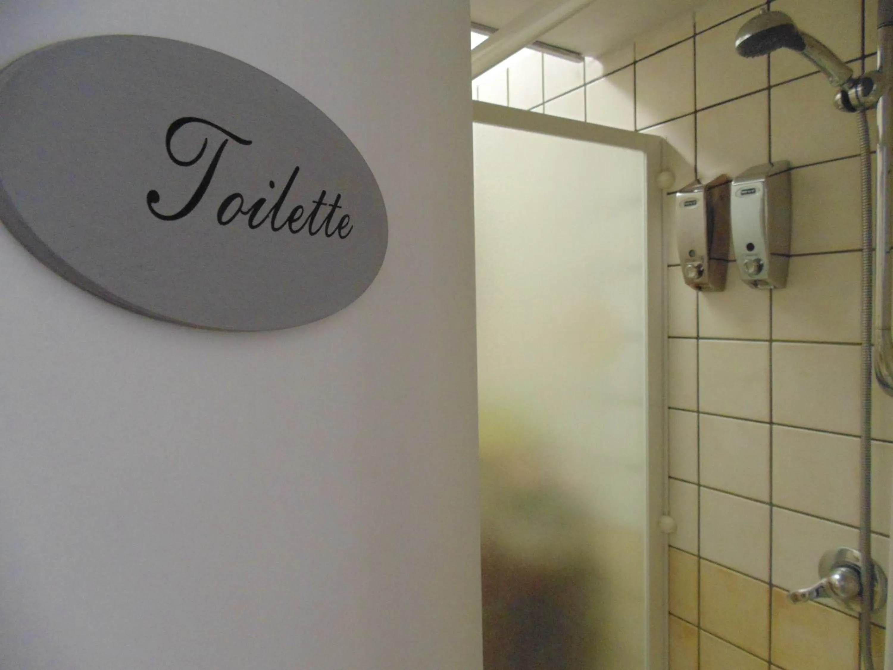 Bathroom in Parthenope rooms