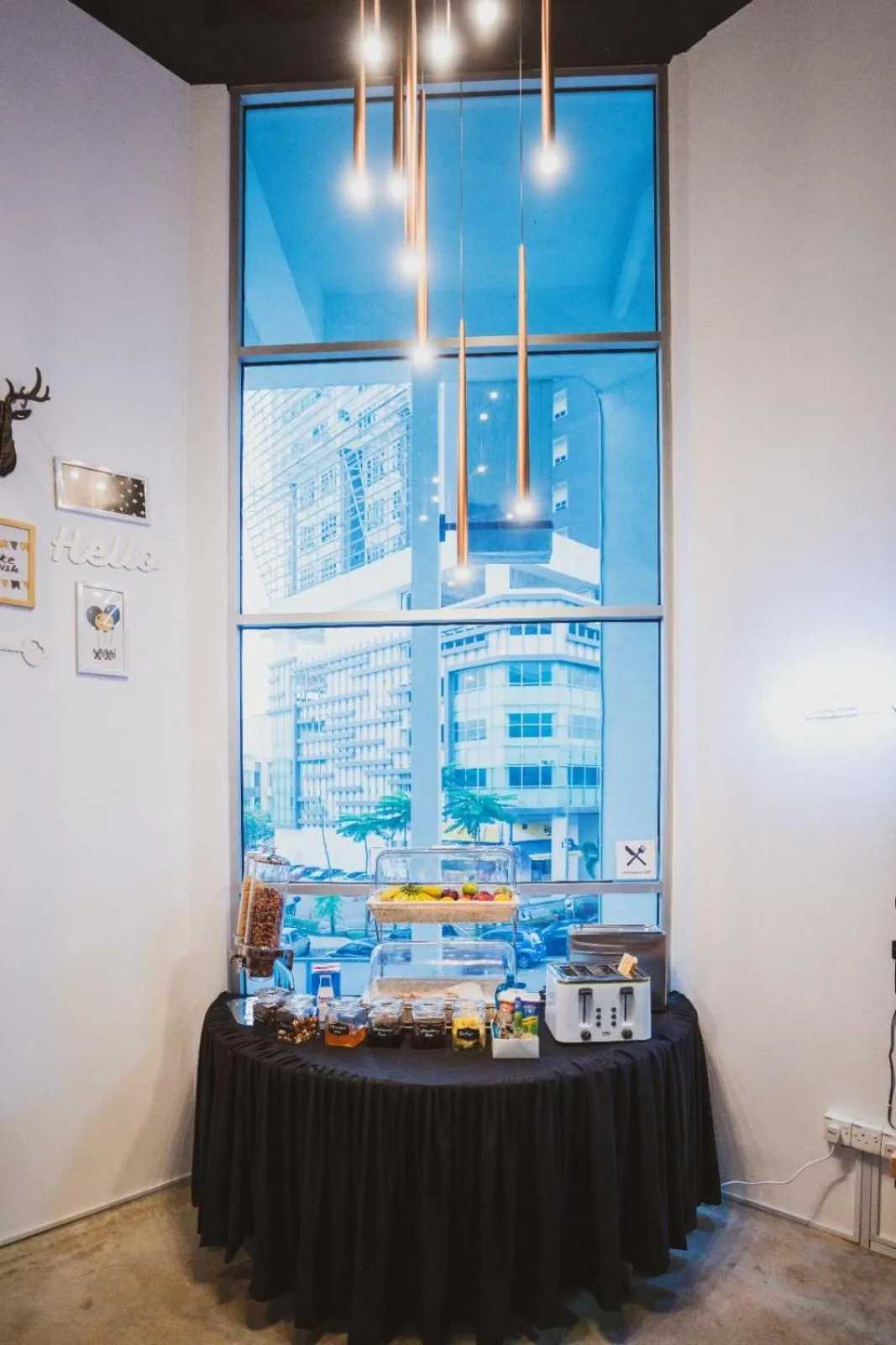 Breakfast in Hashtag.Capsule.Hostel