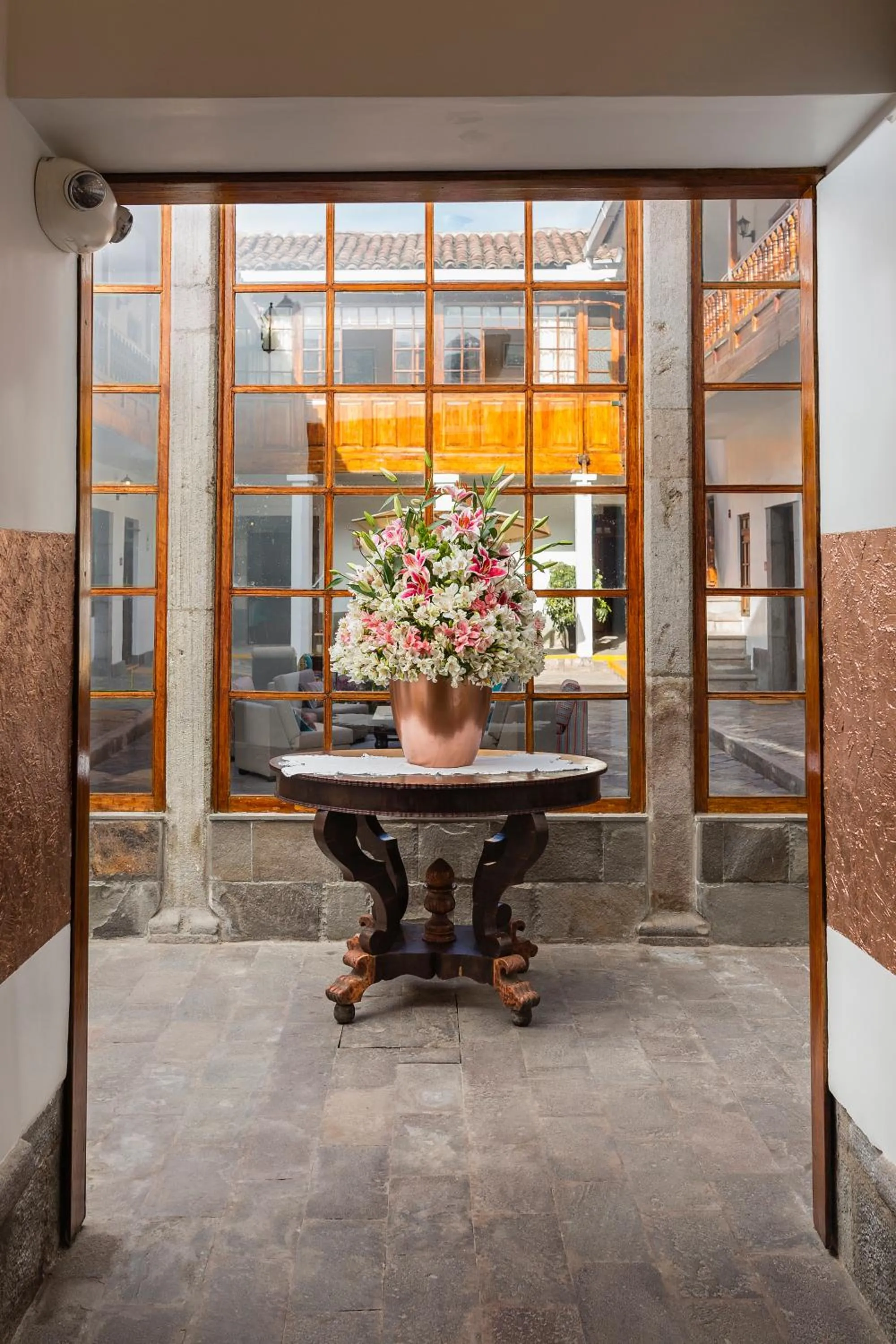 Facade/entrance in SACHA Centric