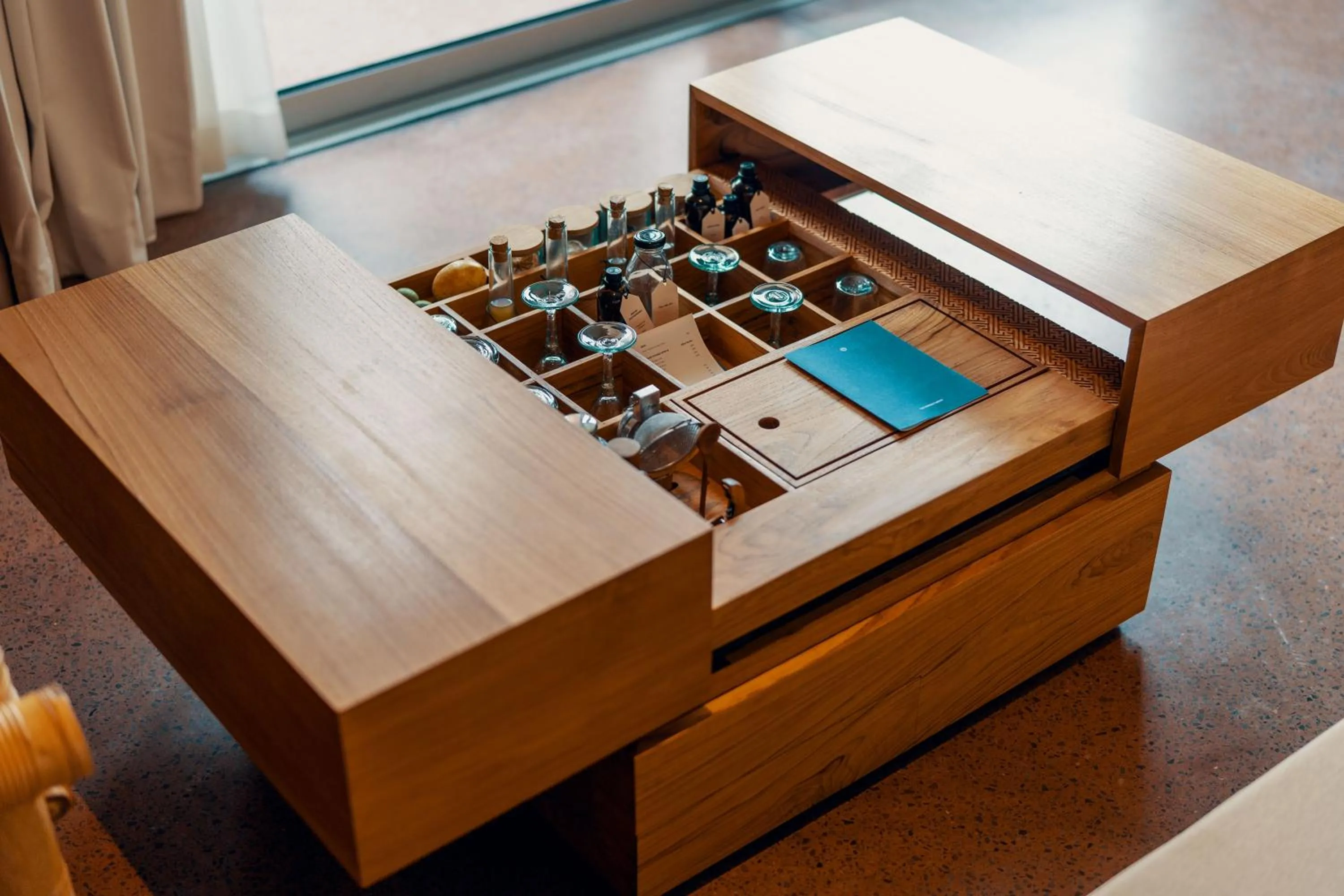 Coffee/tea facilities in Potato Head Suites & Studios