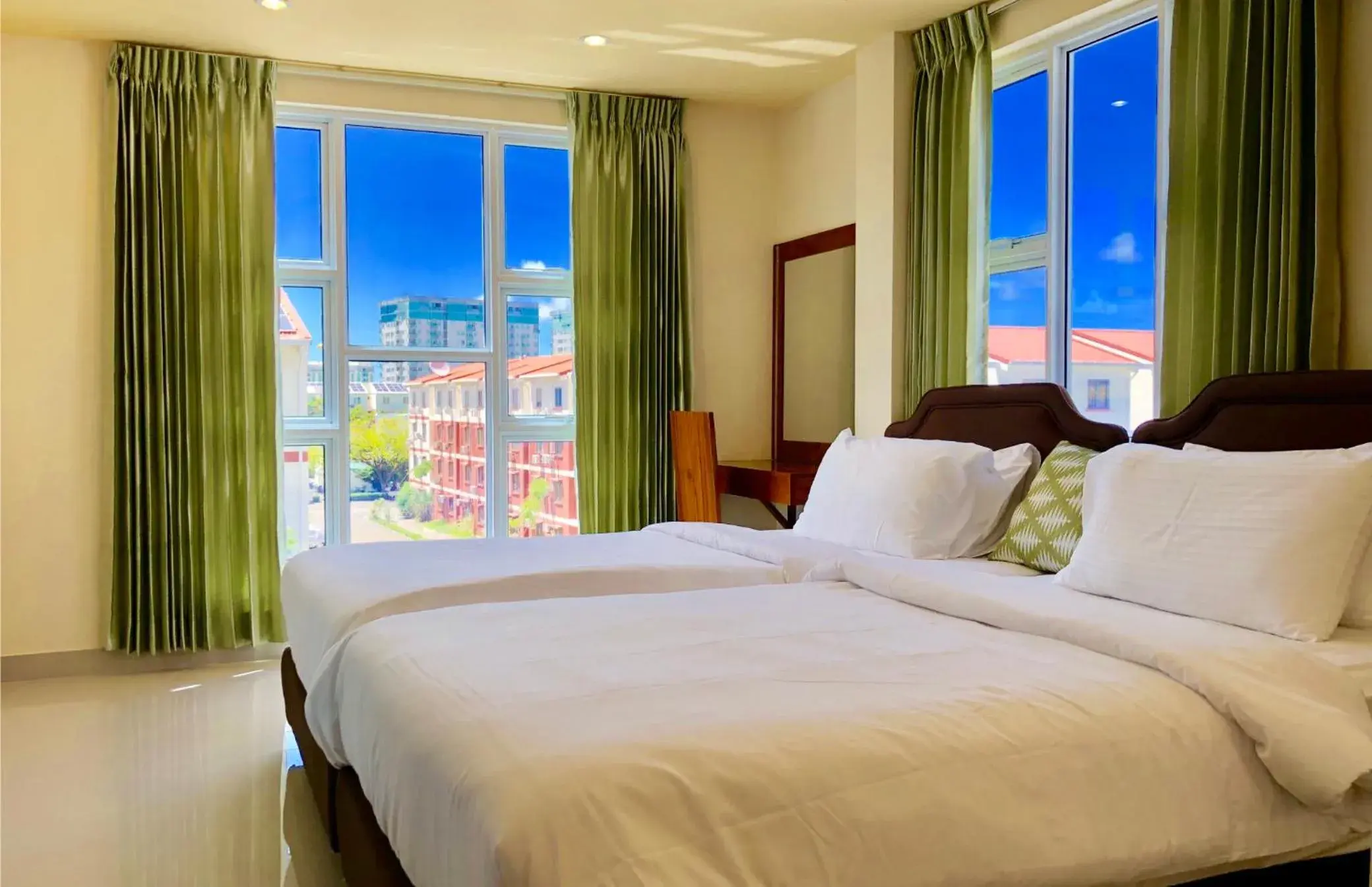 Twin Room with City View in CONTENTO RETREAT Twin Room with City View in CONTENTO RETREAT